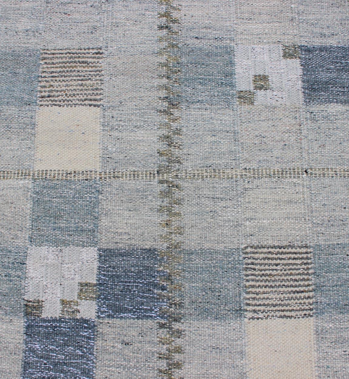 Contemporary Scandinavian Style Flat-Weave Design Rug with Checkerboard Design in Gray, Blue For Sale