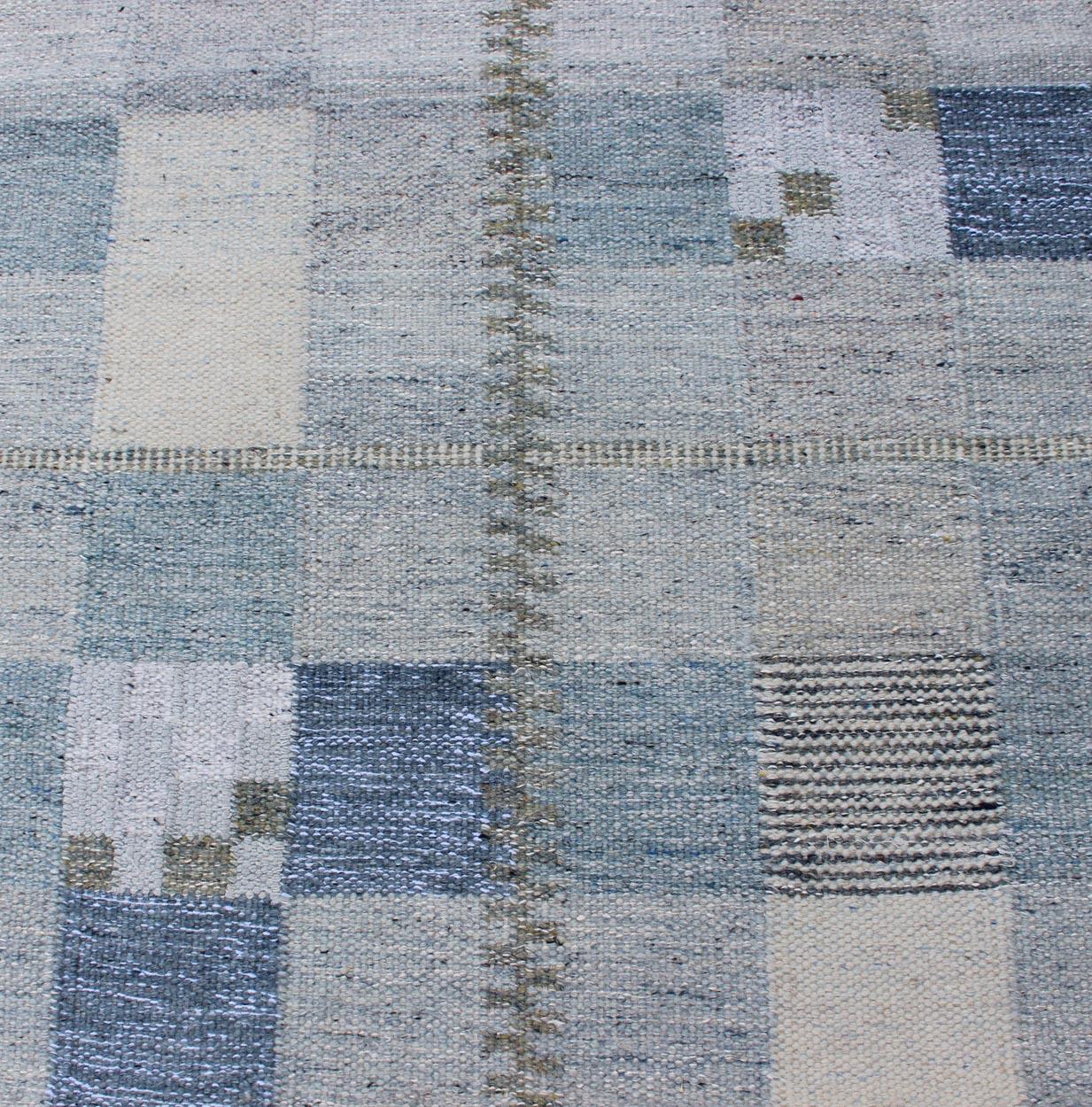 Contemporary Scandinavian Style Flat-Weave Design Rug with Checkerboard Design in Gray, Blue For Sale