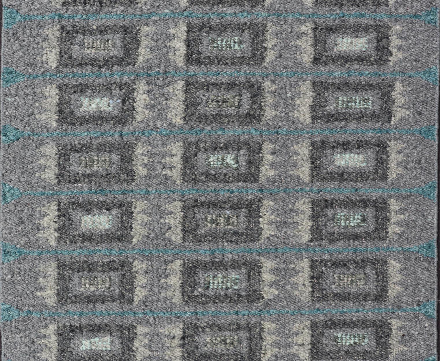 Measures: 4'4 x 5'11 
Scandinavian Flat Weave Rug with Geometric Patterns in Cool Grays 4'4 x 5'11. Keivan Woven Arts / rug/ RJK-12002, country of origin / type: India / Scandinavian Kilim, circa 21st Century. 
Elevate your space with the modern