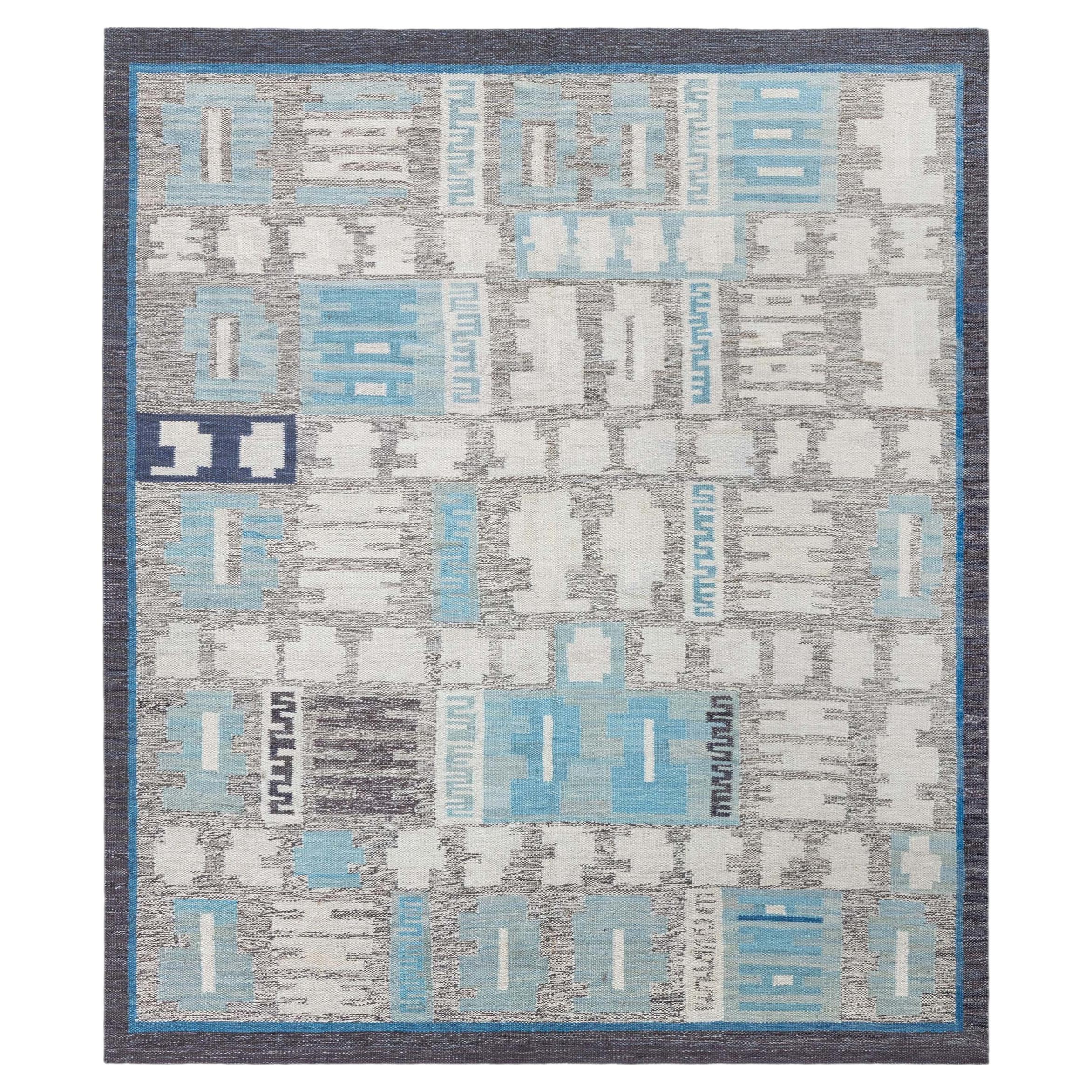 Scandinavian Flatweave Geometric Light Gray Wool Carpet by Doris Leslie Blau