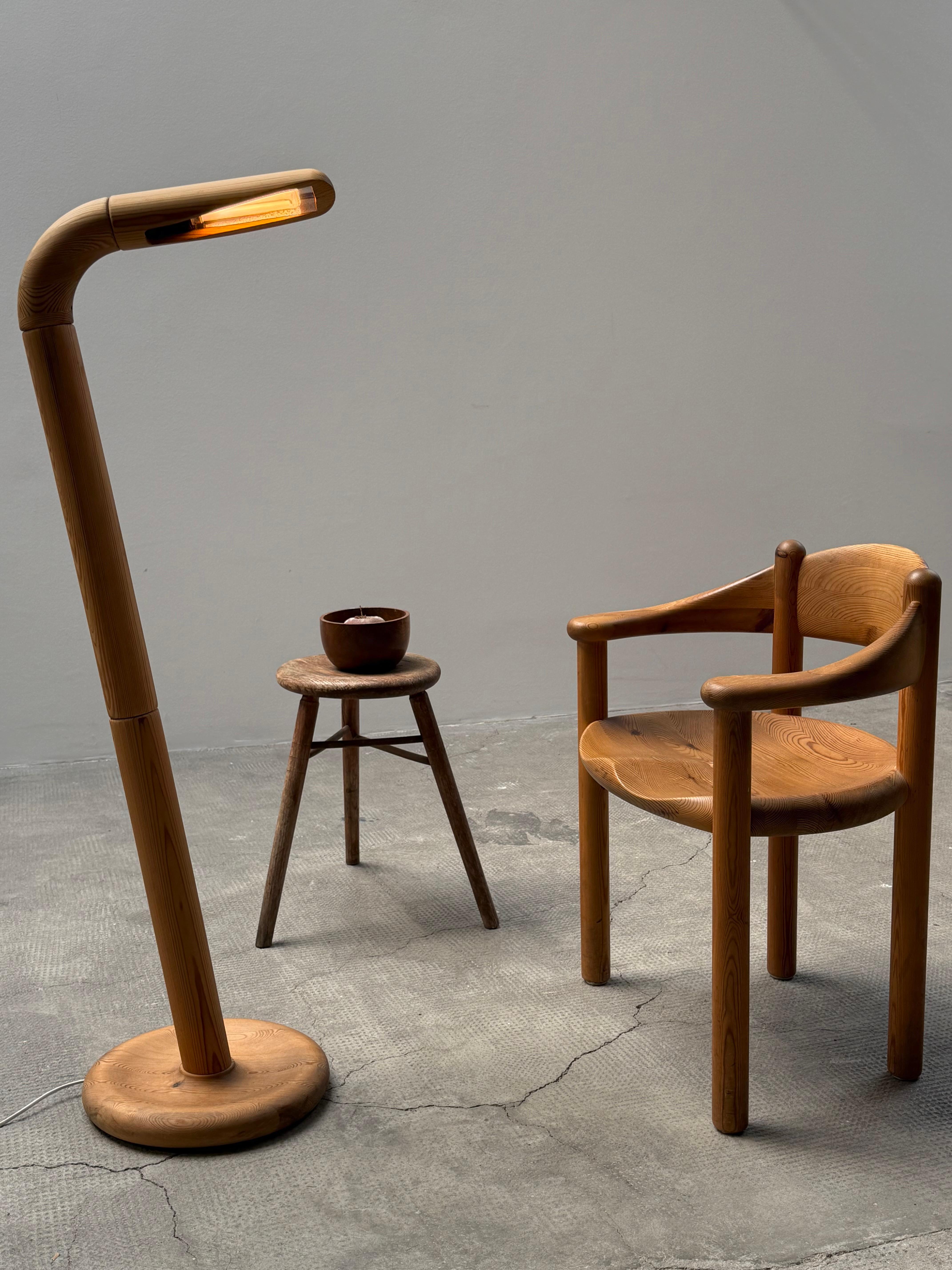SCANDINAVIAN FLOOR LAMP SOLID PINE WOOD IN THE STYLE OF RAINER DAUMILLER 1970s For Sale 7