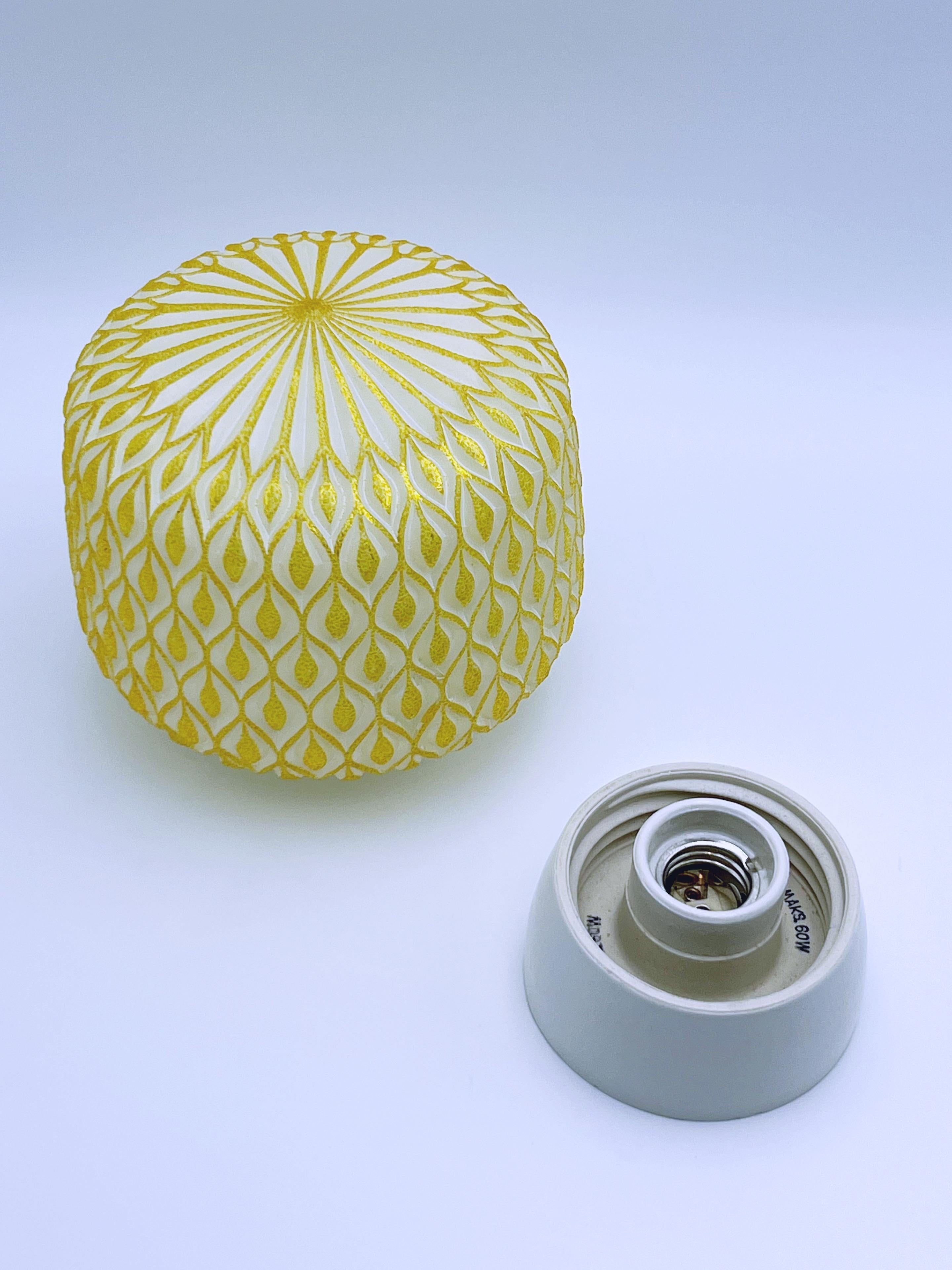 Scandinavian Flush Mount Ceiling Lamp, Yellow and White Glass, c.1950s. For Sale 1