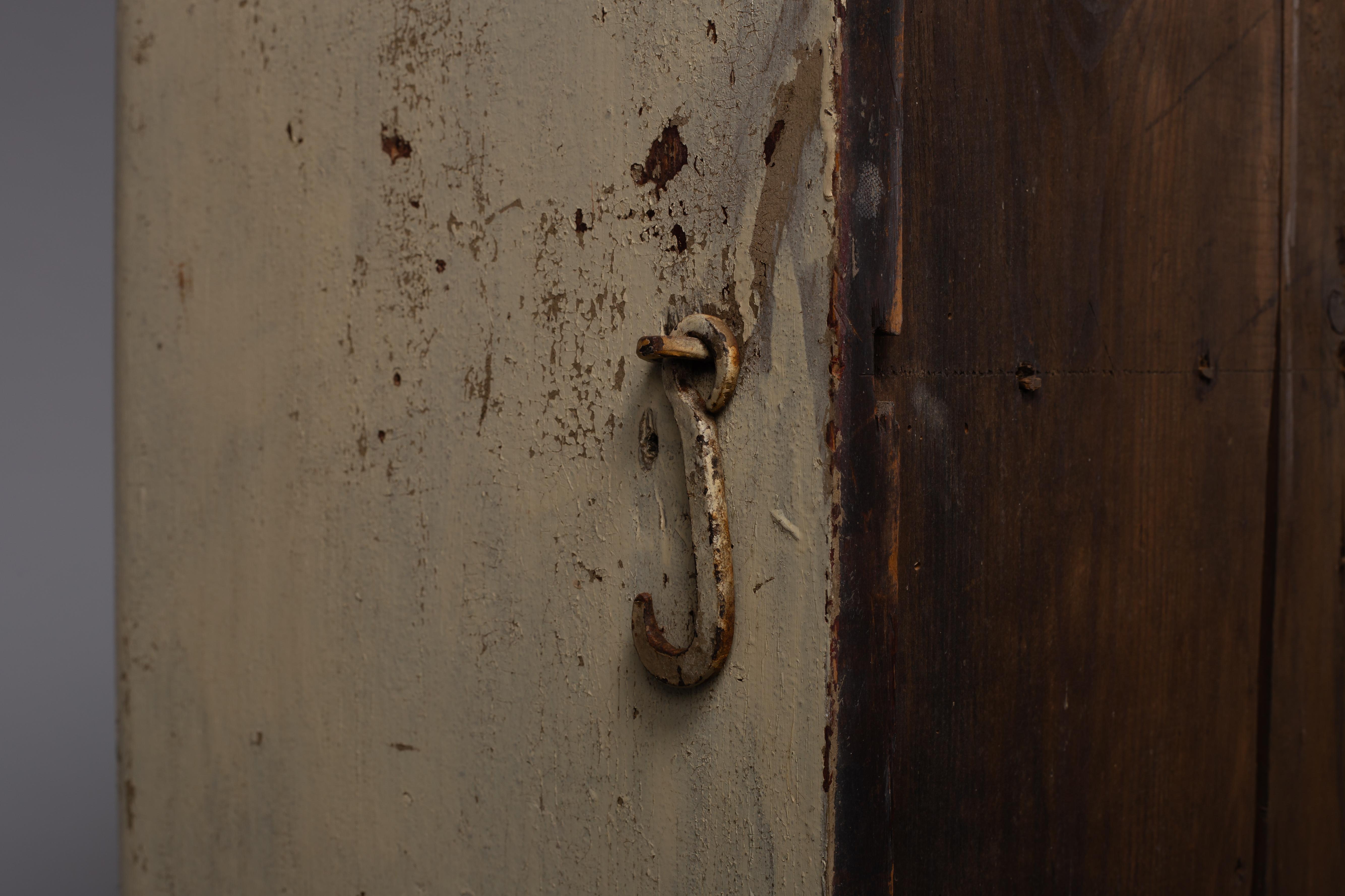 Scandinavian folk art cabinet in vendita 6