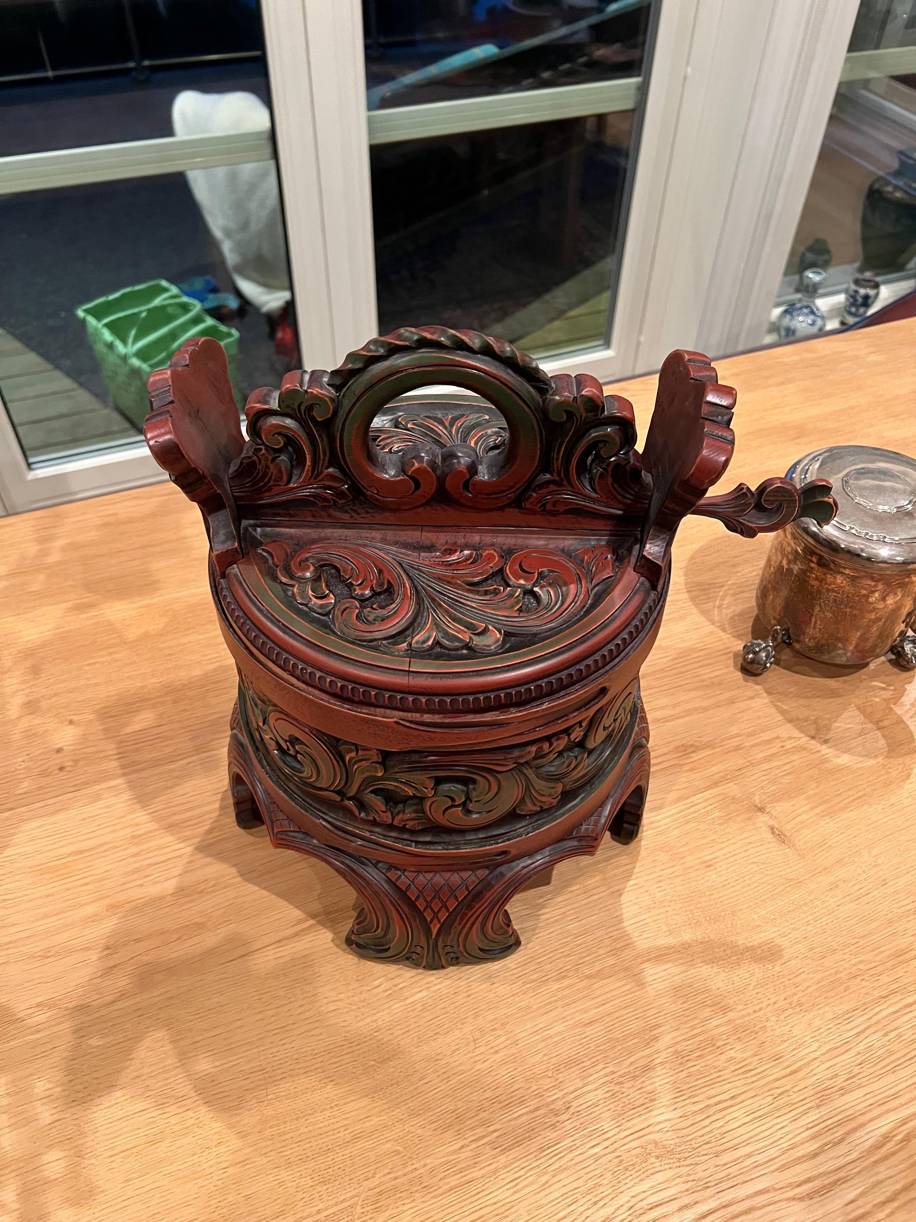 Seau à beurre de ferme scandinave, fabriqué à la main, Norvège, signé en vente 3