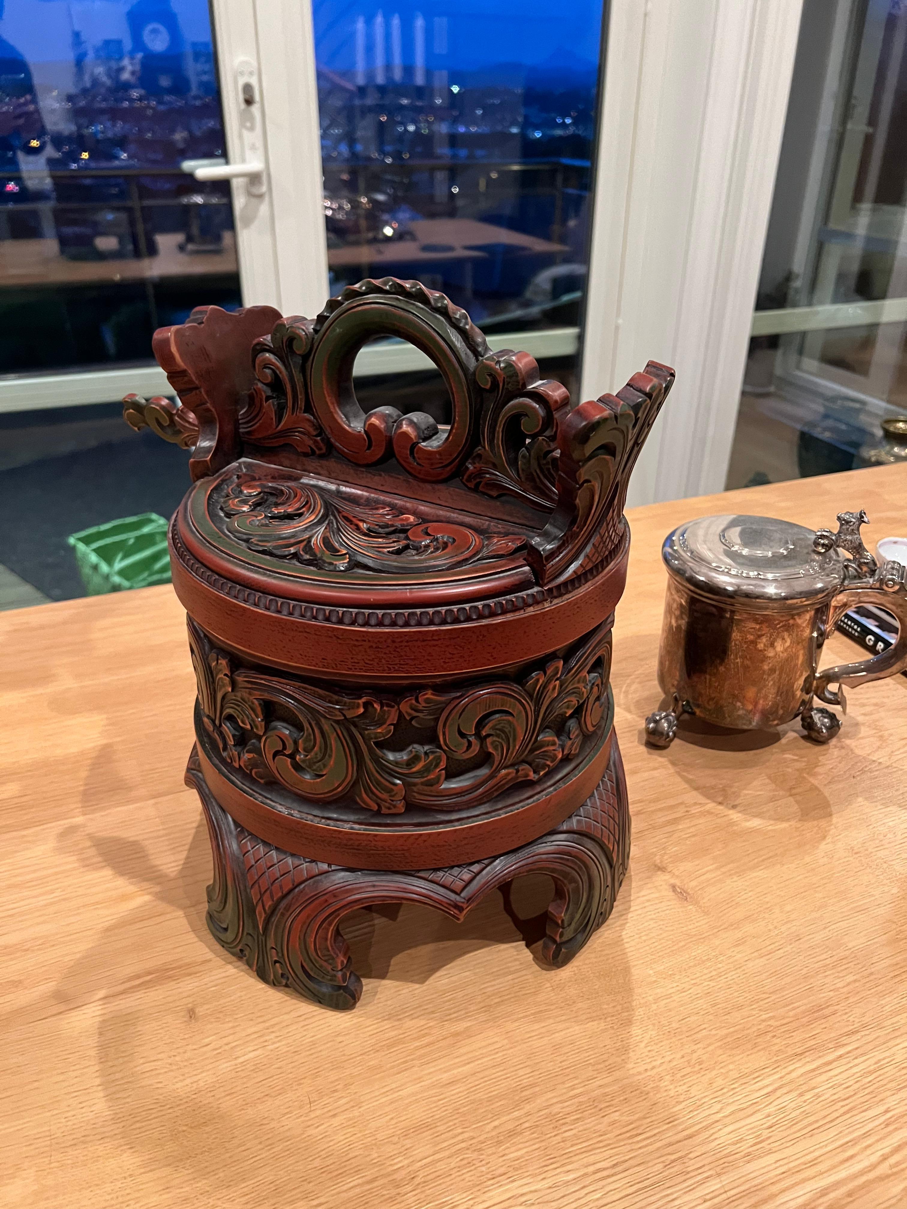 Bois cintré Seau à beurre de ferme scandinave, fabriqué à la main, Norvège, signé en vente