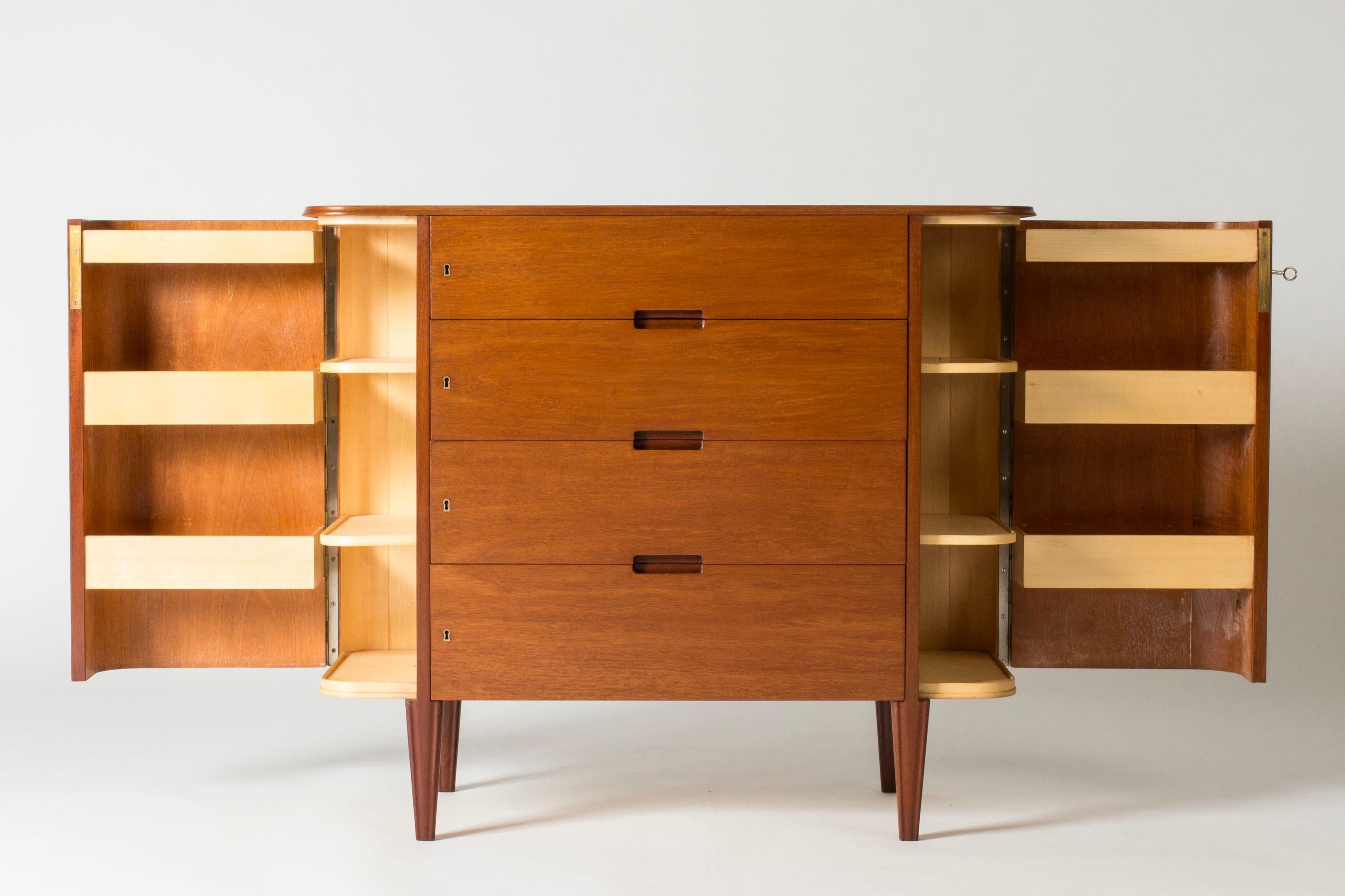 Kommode im skandinavischen Funktionalismus, Oscar Nilsson, NK, Schweden, 1930er Jahre im Zustand „Gut“ im Angebot in Stockholm, SE