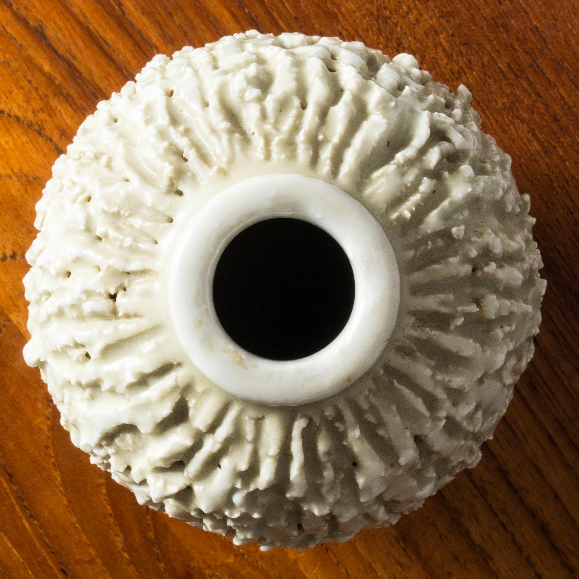 Auffällige Vase 
