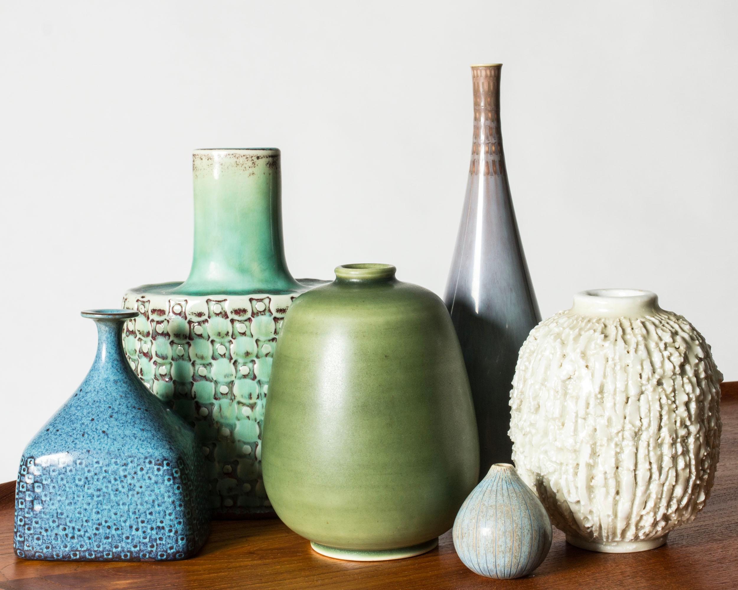 Skandinavische funktionalistische Vase aus Steinzeug von Gunnar Nylund, 1930er Jahre (Steingut) im Angebot