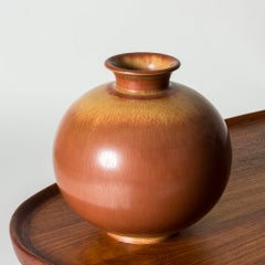 Scandinavian Functionalist Stoneware Vase by Gunnar Nylund, 1940s