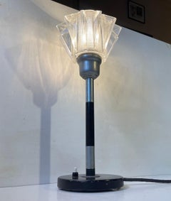 Scandinavian Functionalist Table Lamp with Star Glass Shade, 1940s