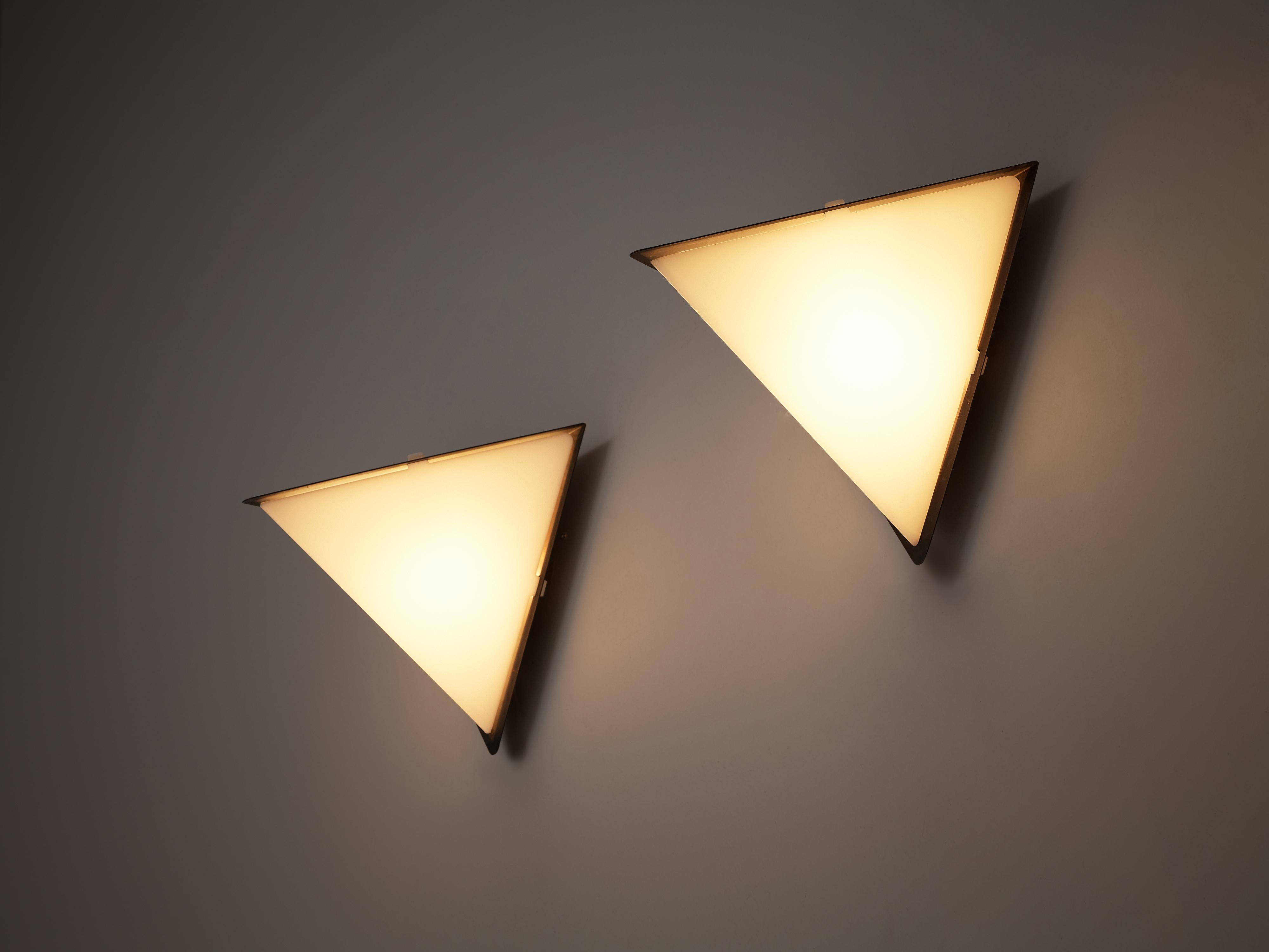 Rare Hans Agne Jakobsson Geometric Wall Lights in Copper and Akrylic In Good Condition In Waalwijk, NL