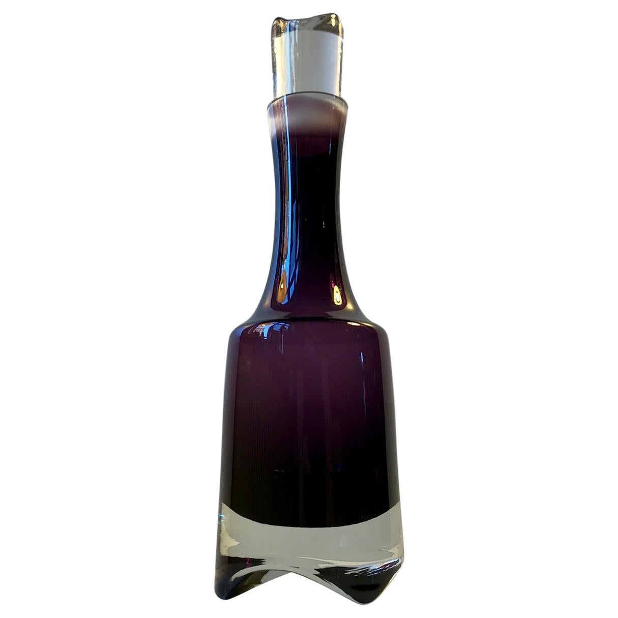 Carafe à gin scandinave en verre Sommerso violet:: 1970