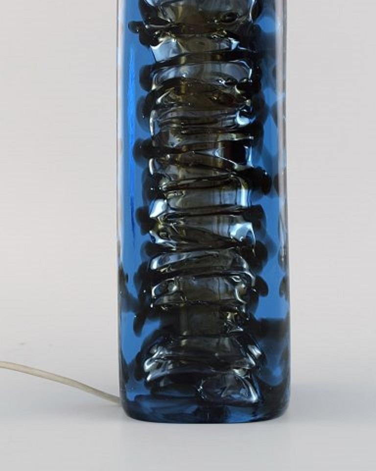 Scandinavian Modern Scandinavian Glass Artist, Table Lamp in Blue Mouth-Blown Art Glass, Mid-20th C