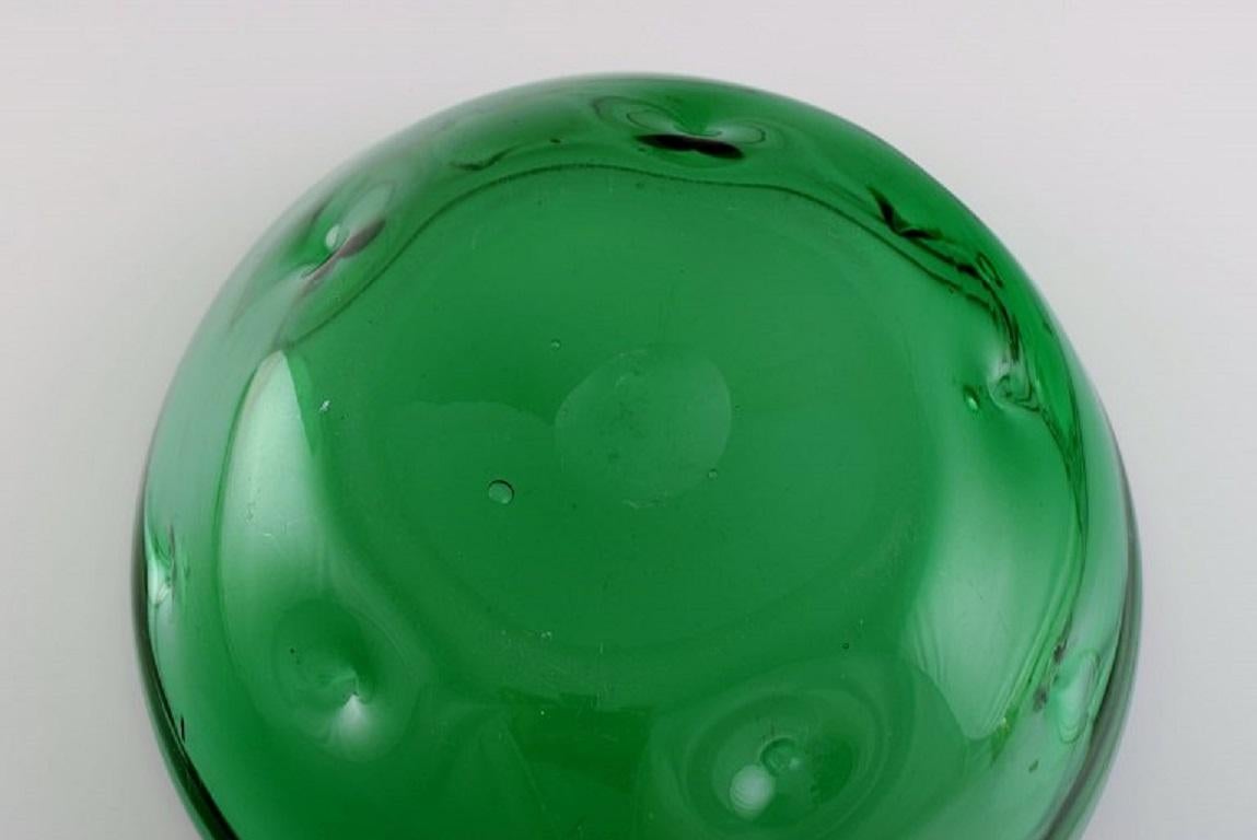 Scandinavian glass artist. Unique bowl in green mouth-blown art glass. For Sale 1
