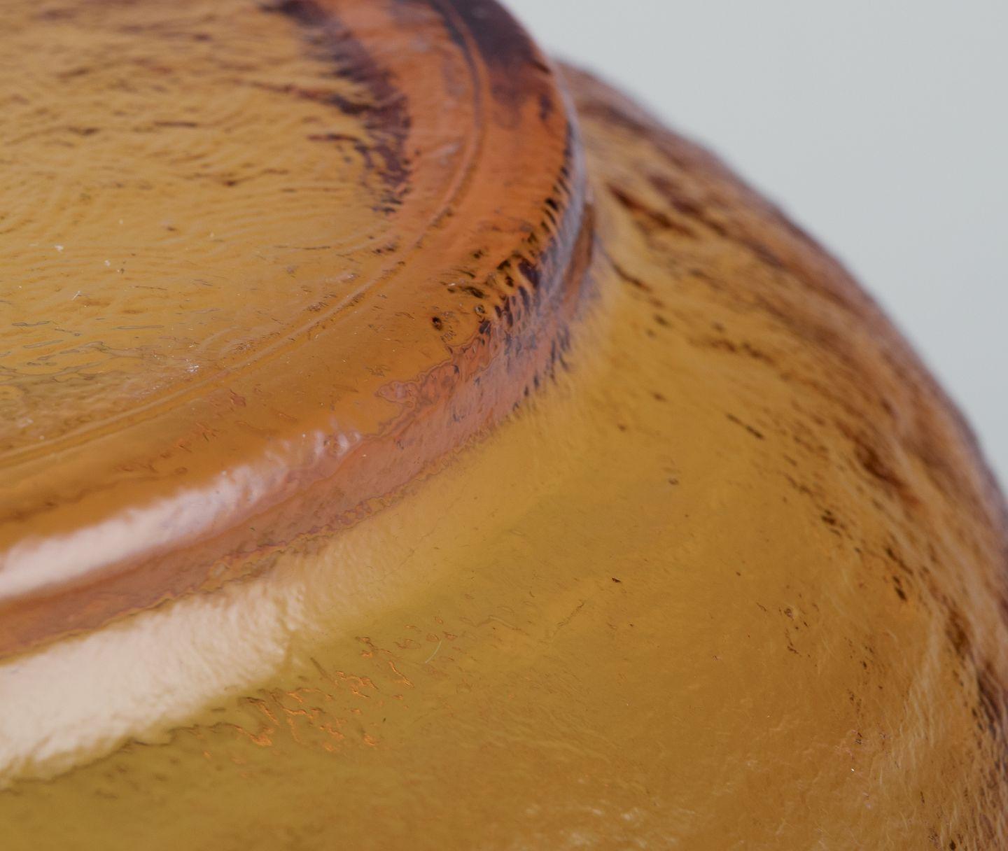 Art Glass Scandinavian glass designer. Salad bowl in smoke-coloured art glass. For Sale