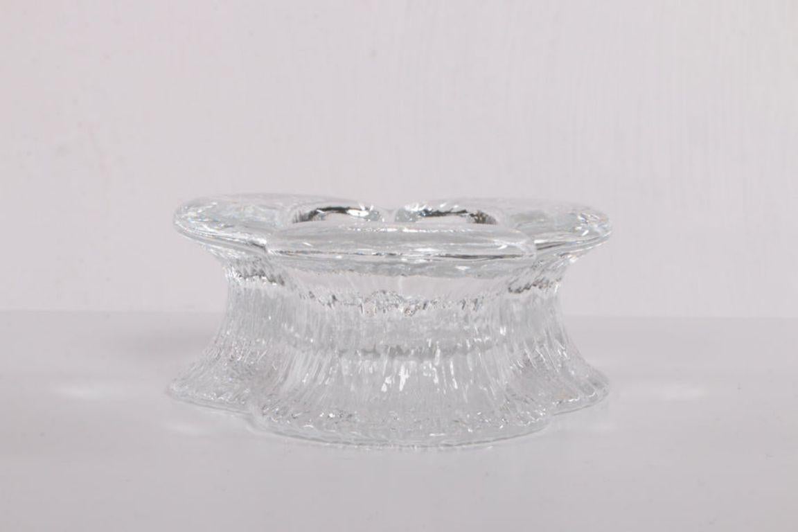 Scandinavian glass tealight made in the 1980s

Beautiful tea light to place somewhere to create a nice intimate atmosphere.

Beautiful thick glass and when a candle is burning a very beautiful light shines through the beautiful glass

Sustainable: