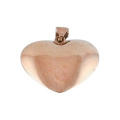 Scandinavian goldsmith, pendant in the shape of a heart.