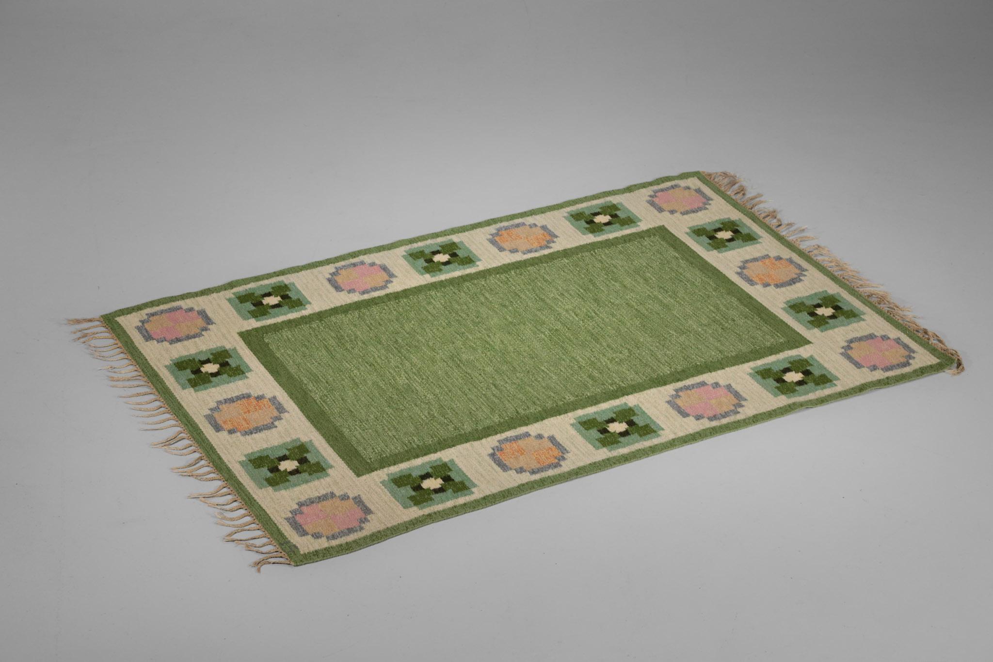 Mid-20th Century Scandinavian Green and Pink Vintage Swedish Rug from Ingegerd Silow
