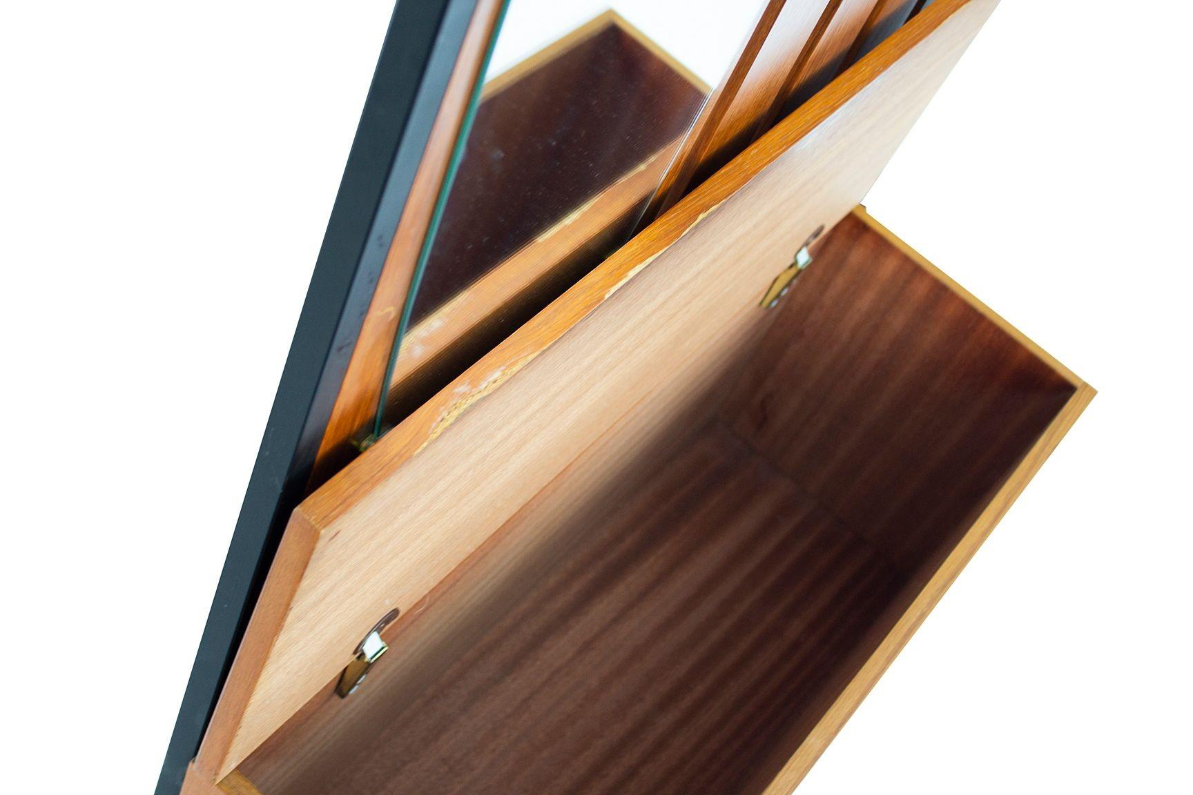 Scandinavian Hall Tree and Storage Bench with Hooks and Mirror 3