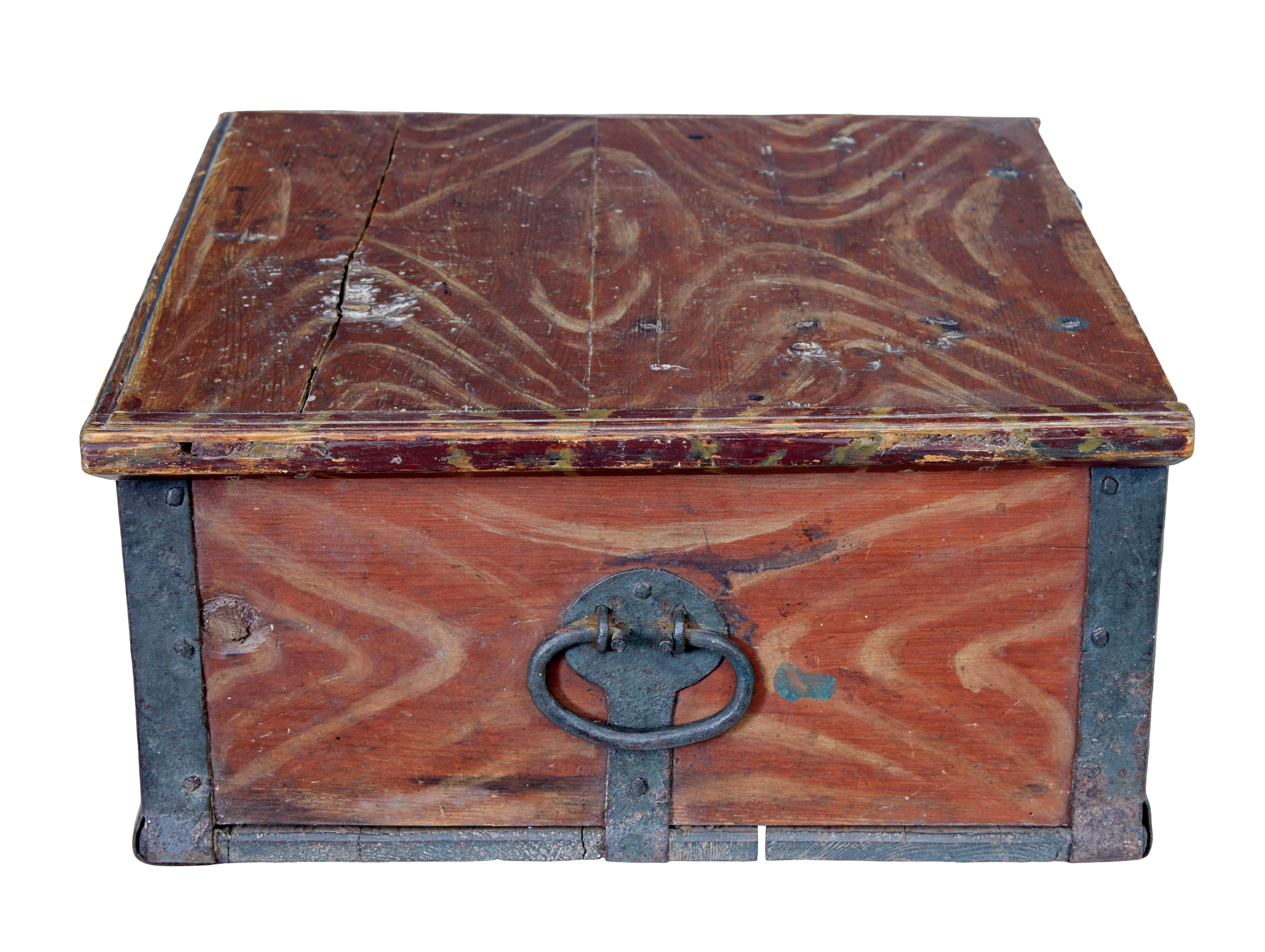 Swedish Scandinavian hand painted 19th century pine strong box