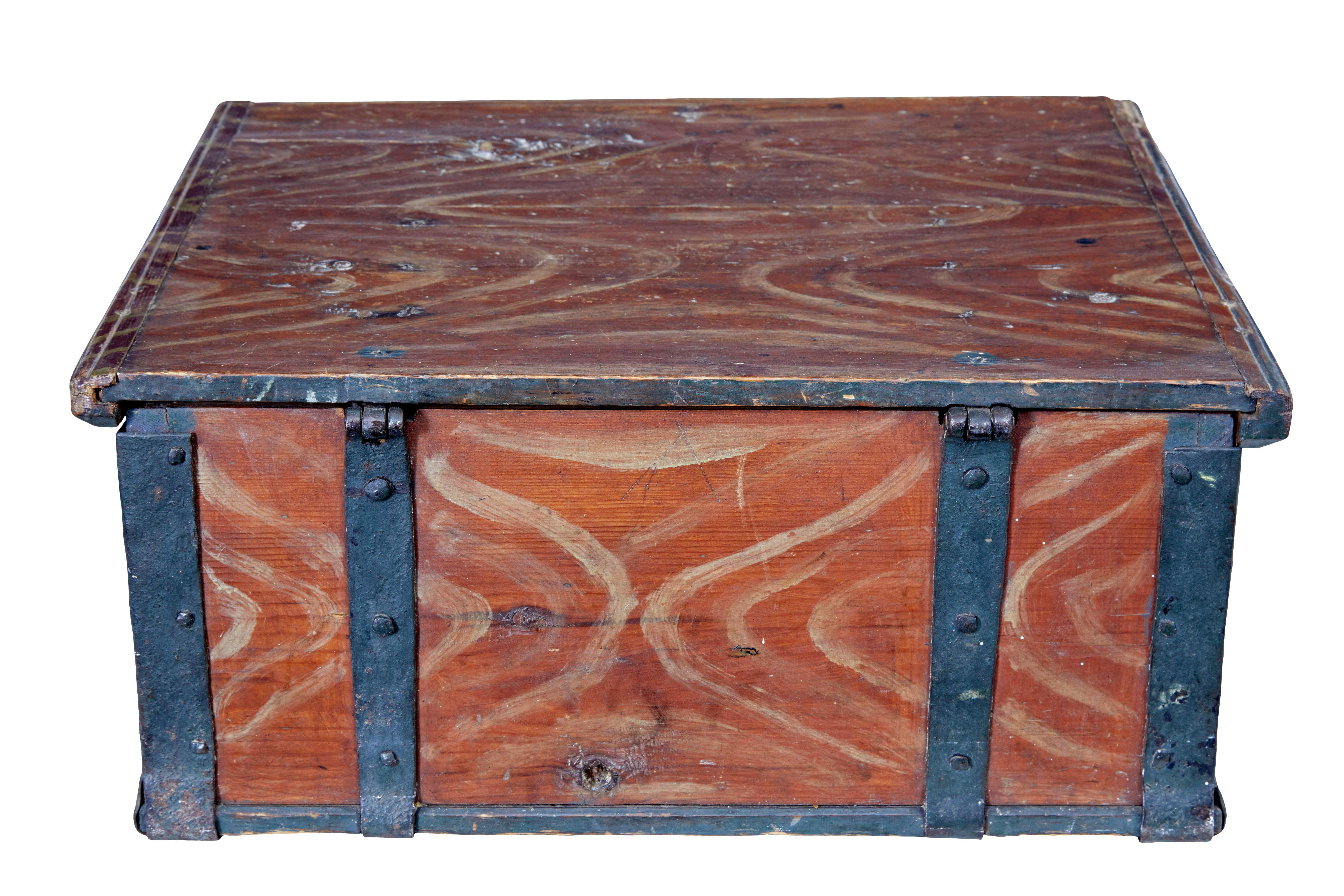 Hand-Crafted Scandinavian hand painted 19th century pine strong box