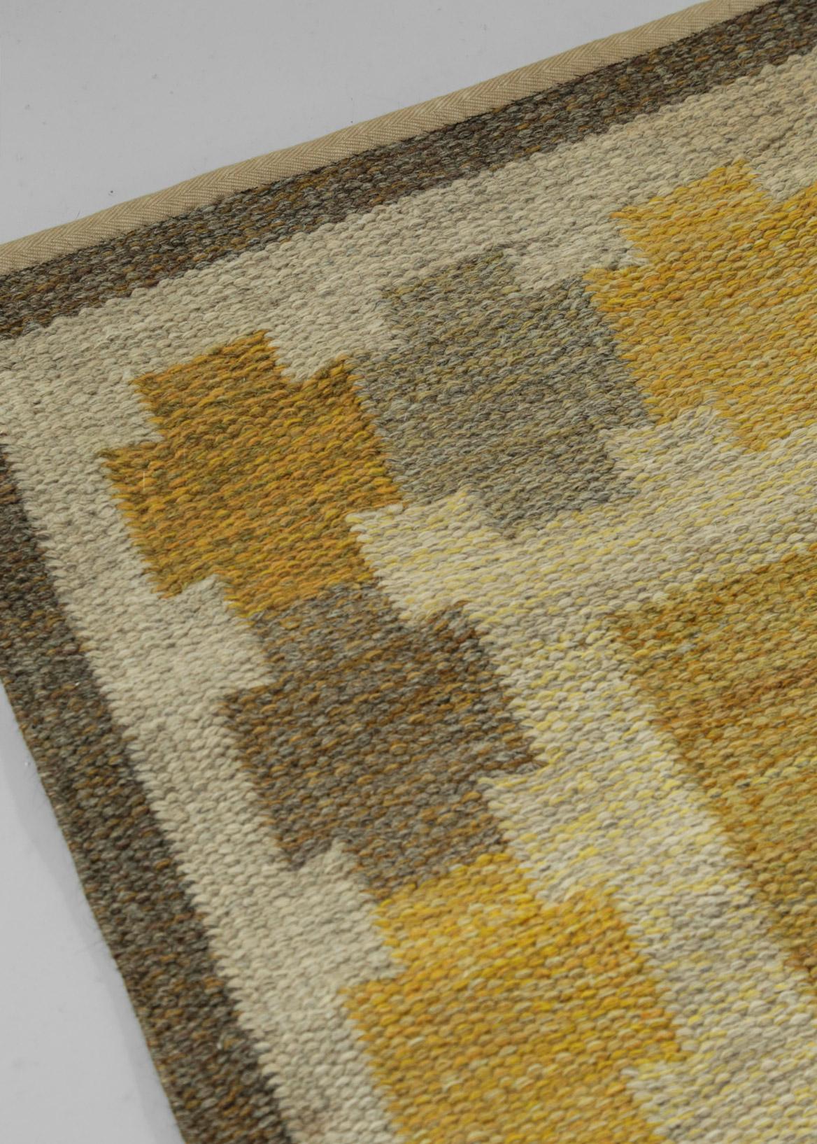 Scandinavian Hand Woven Rug from Ingegerd Silow from the 60's For Sale 3