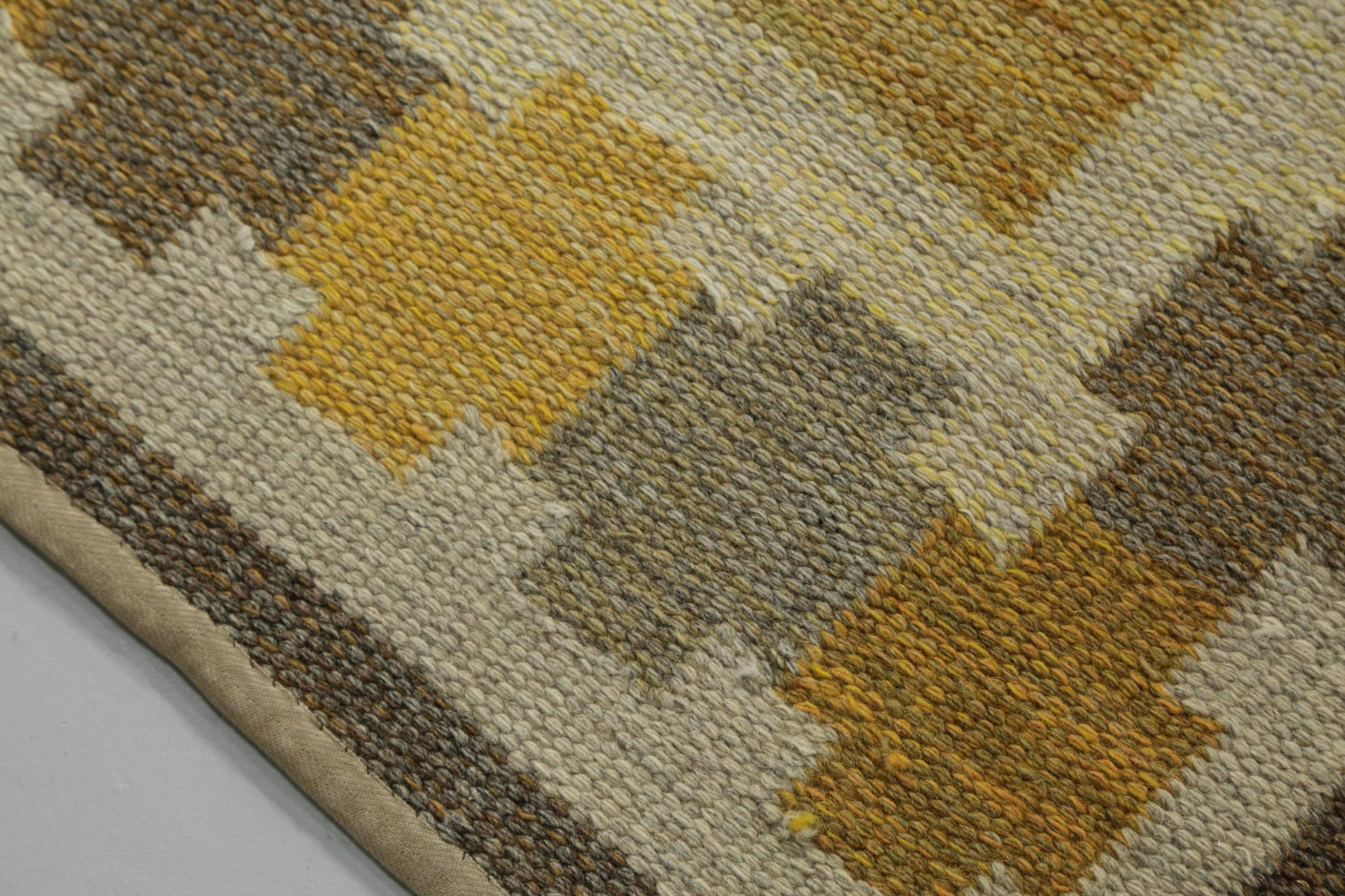 Swedish Scandinavian Hand Woven Rug from Ingegerd Silow from the 60's For Sale
