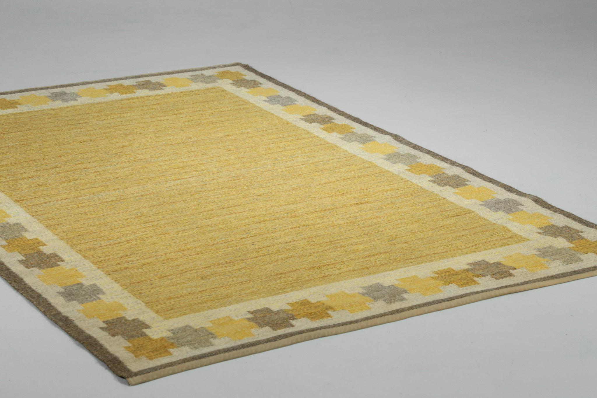 Scandinavian Hand Woven Rug from Ingegerd Silow from the 60's In Good Condition For Sale In Lyon, FR