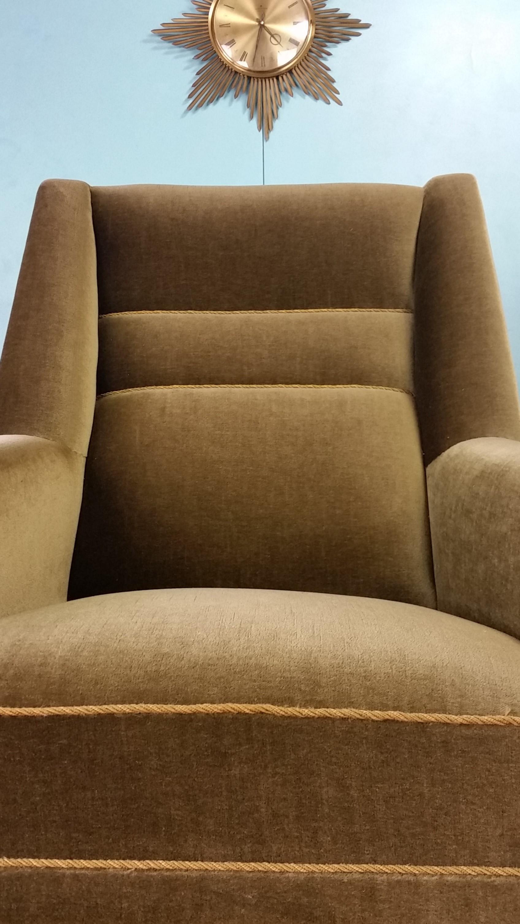 Scandinavian High Back Lounge Chair, 1960's 3