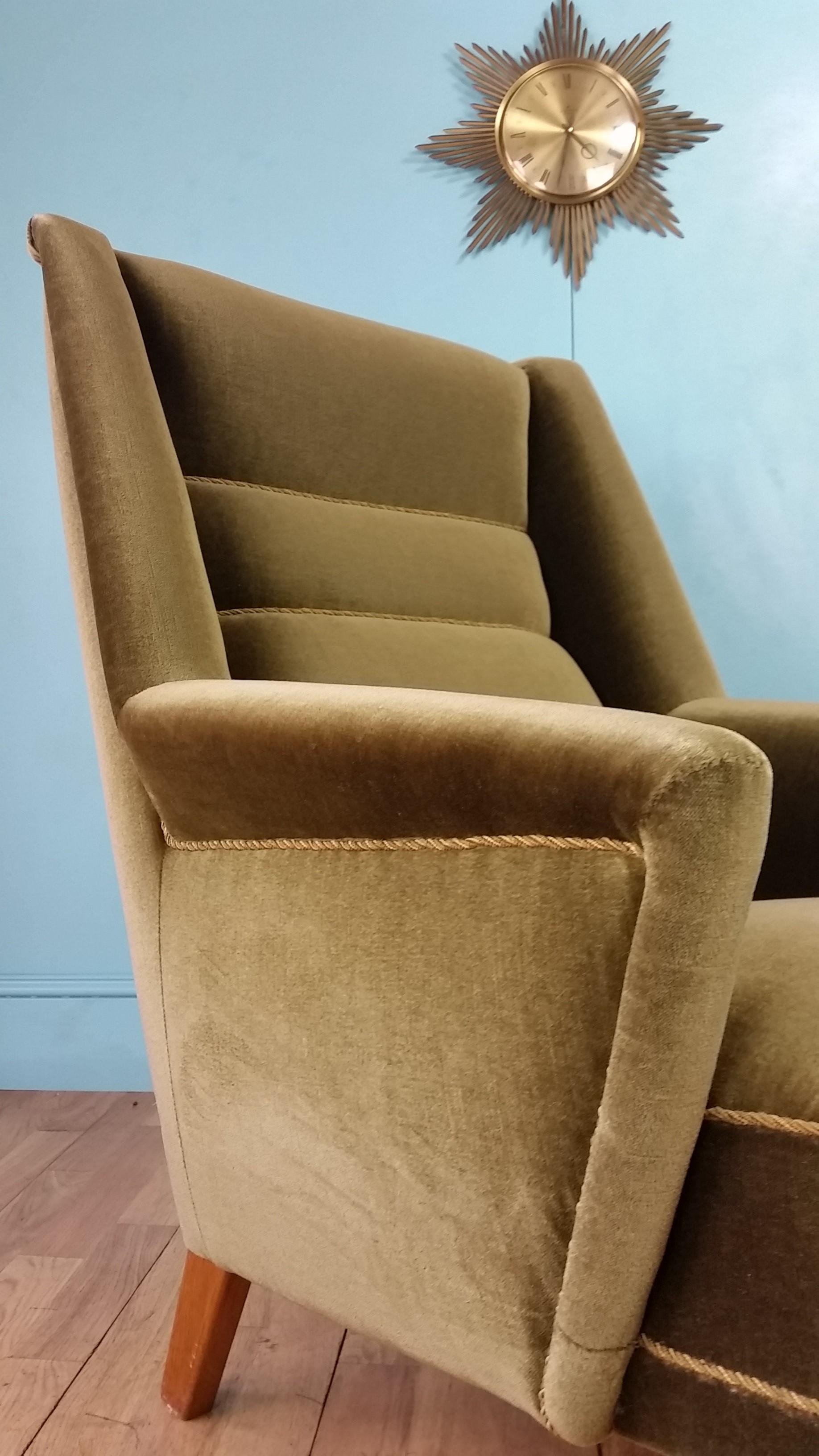 Scandinavian High Back Lounge Chair, 1960's 1