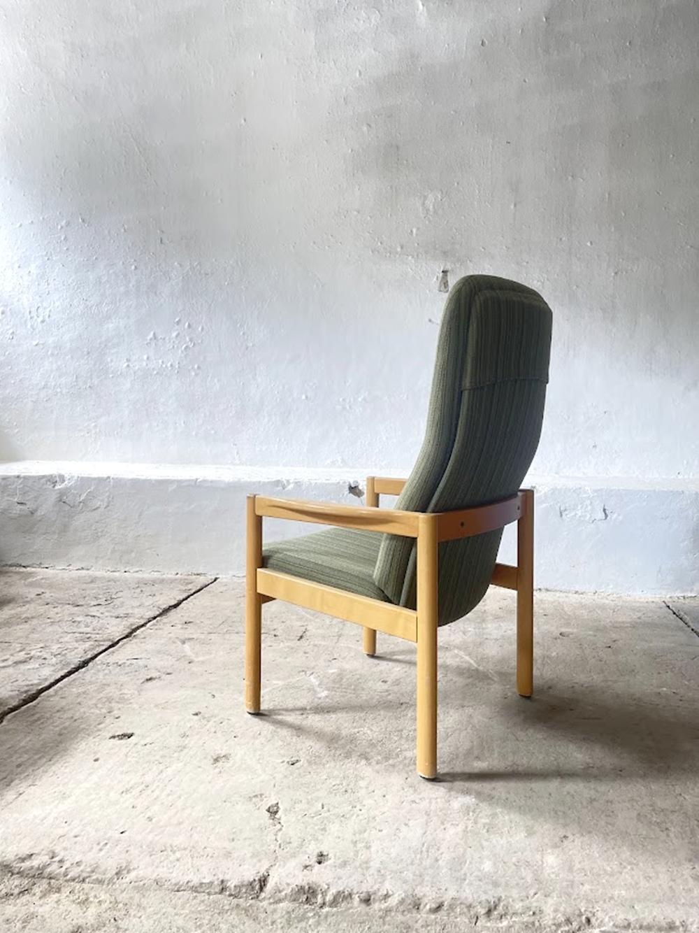 Scandinave moderne Chaise longue scandinave à dossier haut en vente
