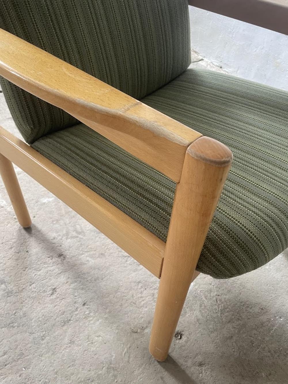 Chaise longue scandinave à dossier haut en vente 1