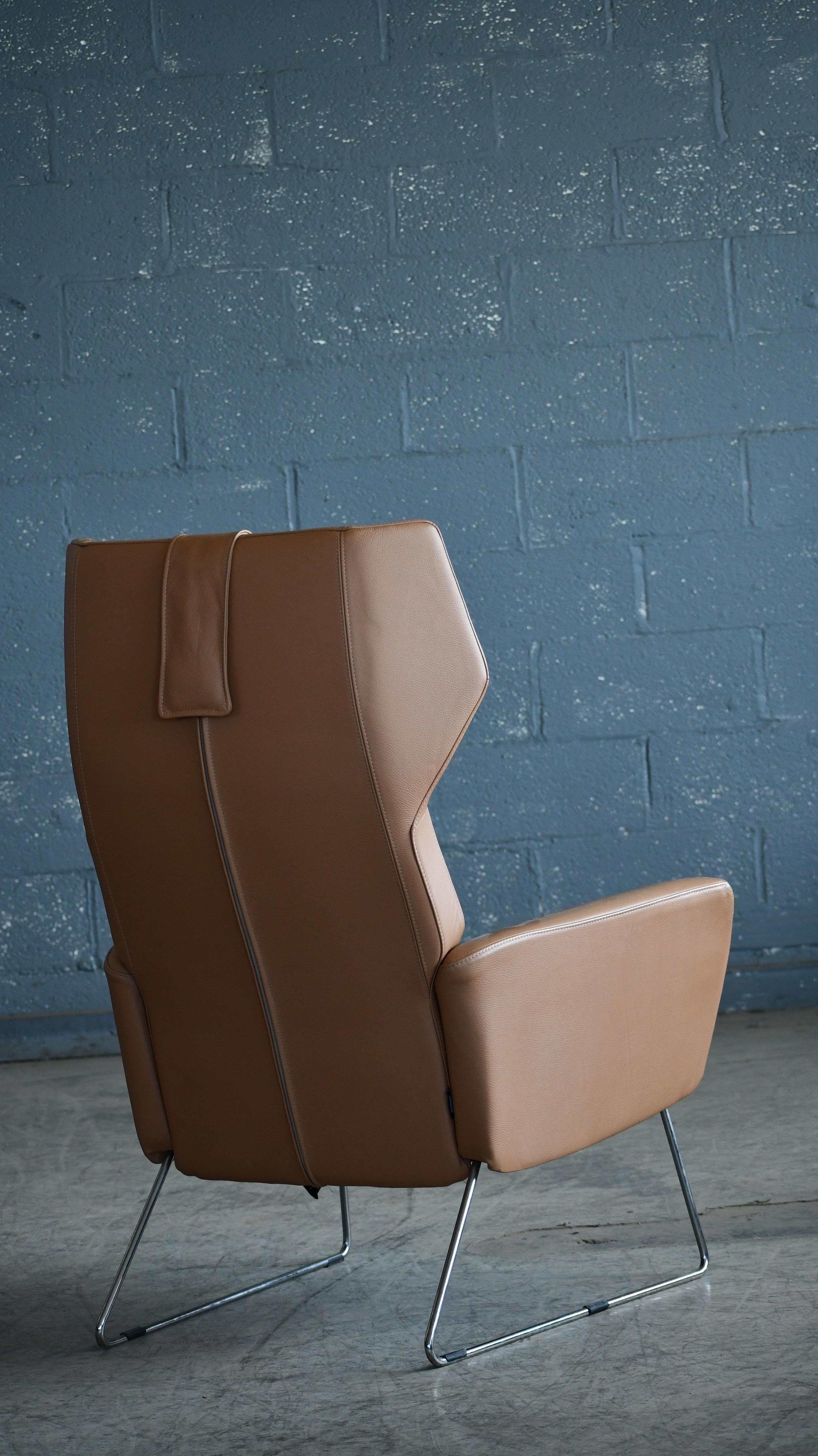 Scandinavian Highback Leather Chair with Ottoman in Beige Leather by Swedese For Sale 3