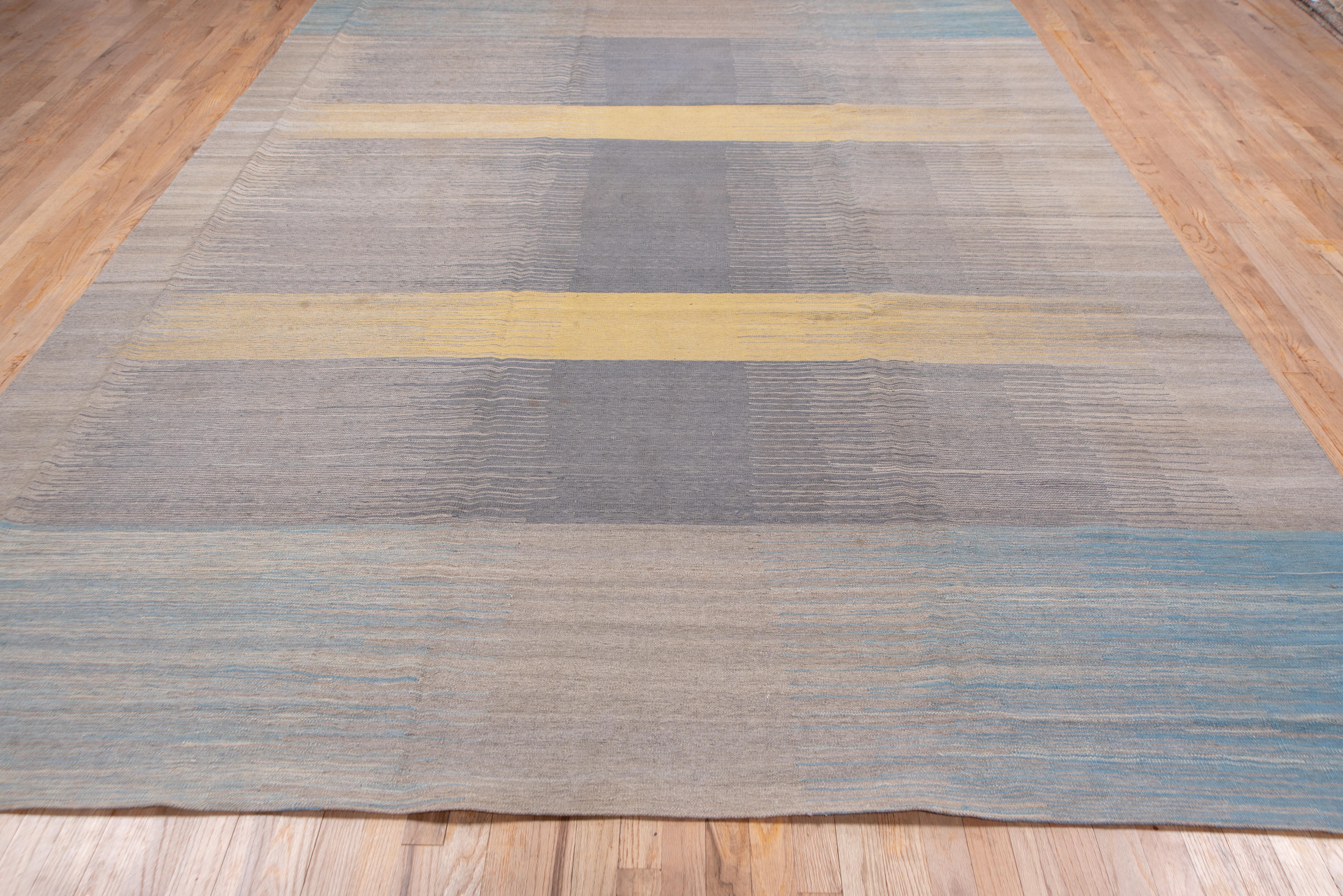 Skandinavisch inspirierter moderner Flachgewebe-Teppich, Grau, Gelb und Blautöne (Afghanisch) im Angebot