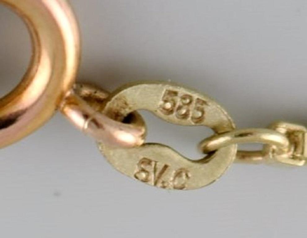 Scandinavian Jeweler, Modernist Necklace in 14 Carat Gold For Sale 1