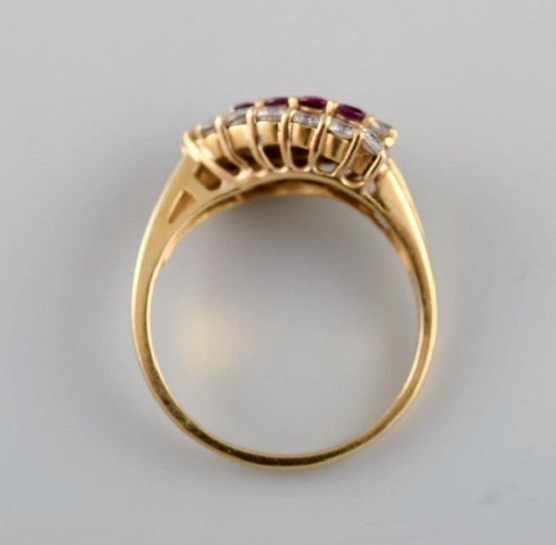 Scandinavian Jeweler, Ring in 18 Carat Gold with Diamonds and Purple Stones In Excellent Condition For Sale In bronshoj, DK