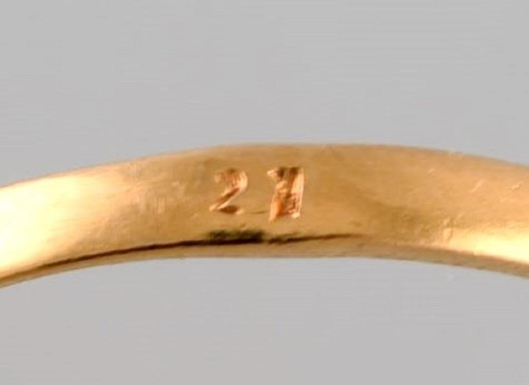 Brilliant Cut Scandinavian Jeweler, Vintage Ring in 21 Carat Gold Adorned with Brilliant