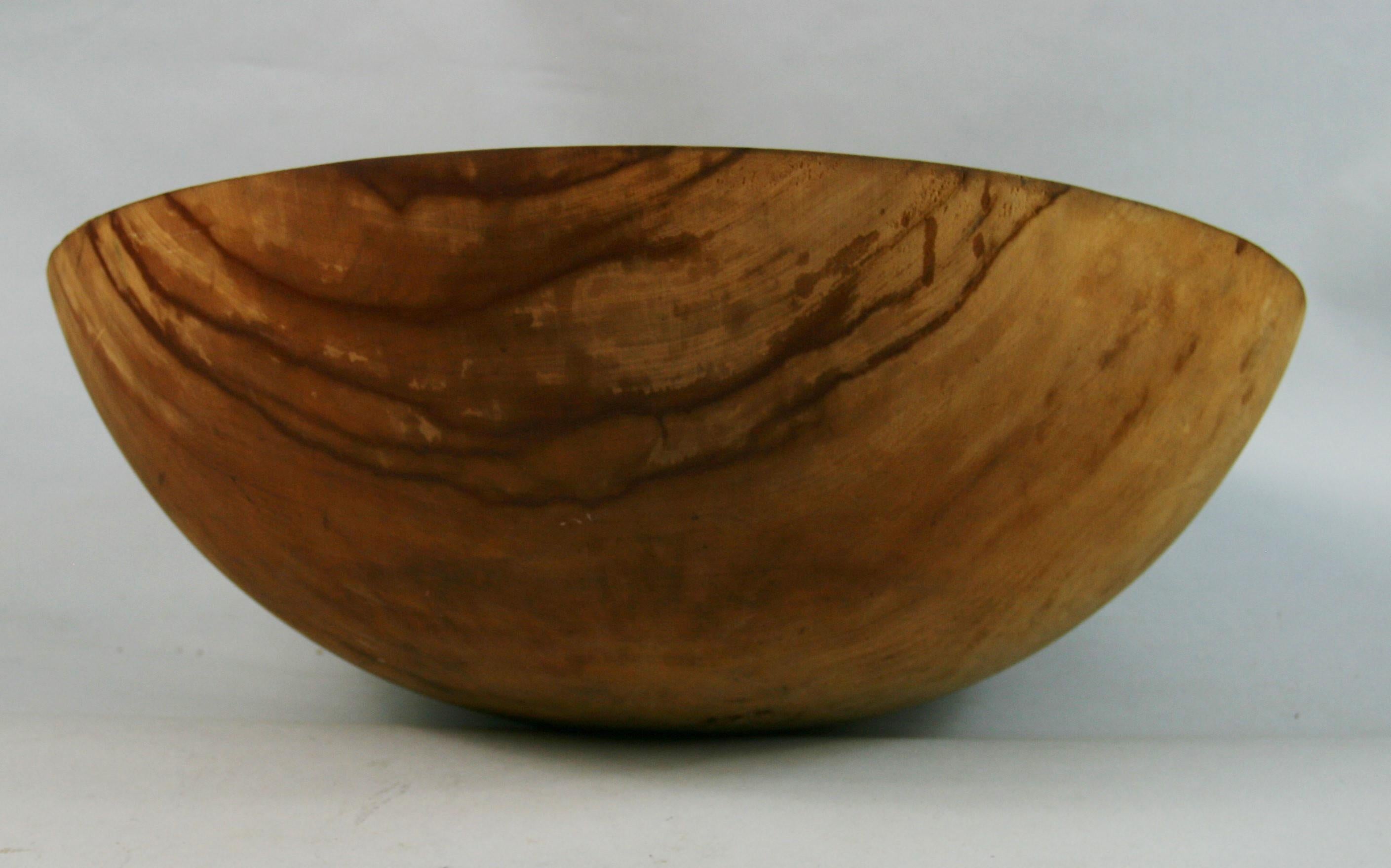 Mid-20th Century Antique Scandinavian Large Folk Art Carved Wood Bowl 1940 For Sale