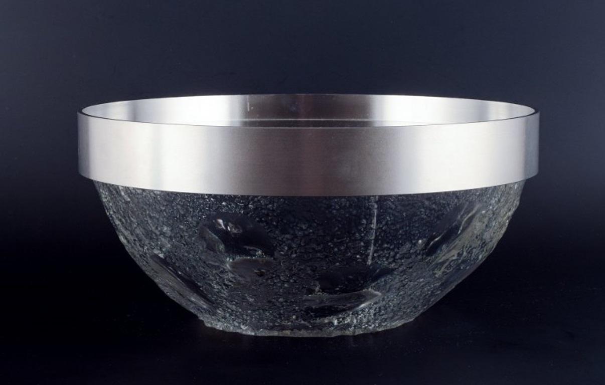Late 20th Century Scandinavian, large serving bowl in clear frosted art glass and stainless steel. For Sale