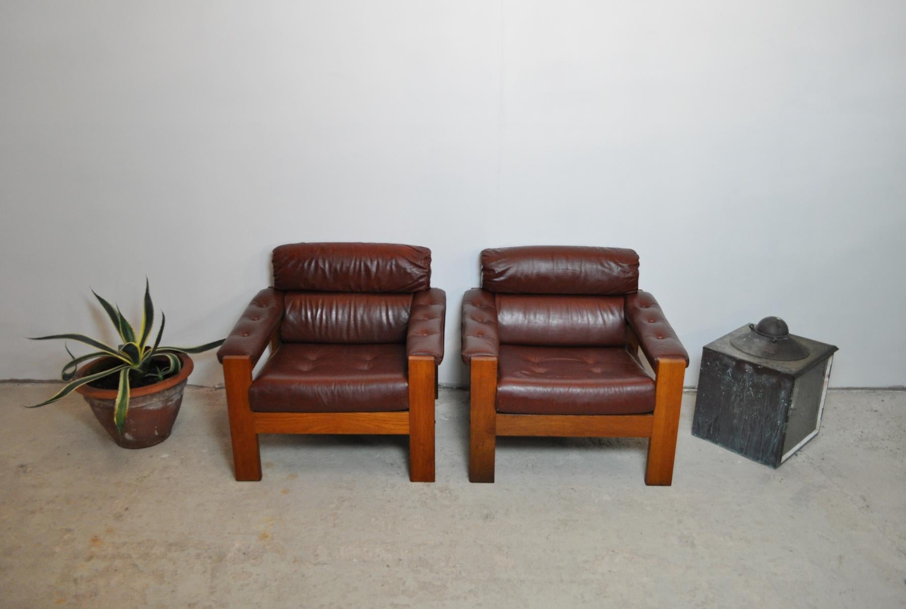 Scandinavian Modern Scandinavian Leather and Oak Lounge Chairs, 1970s