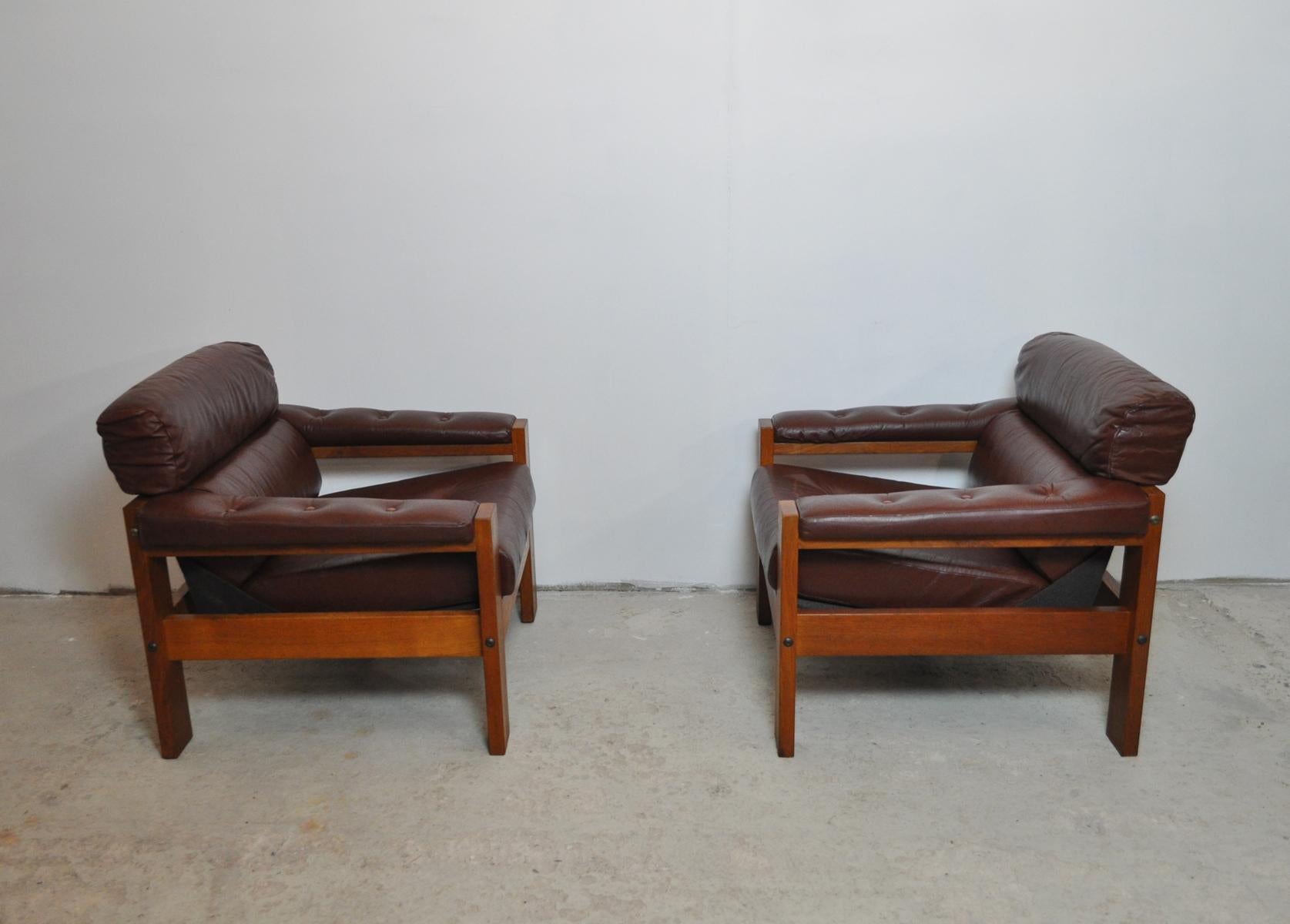 Scandinavian Leather and Oak Lounge Chairs, 1970s 3