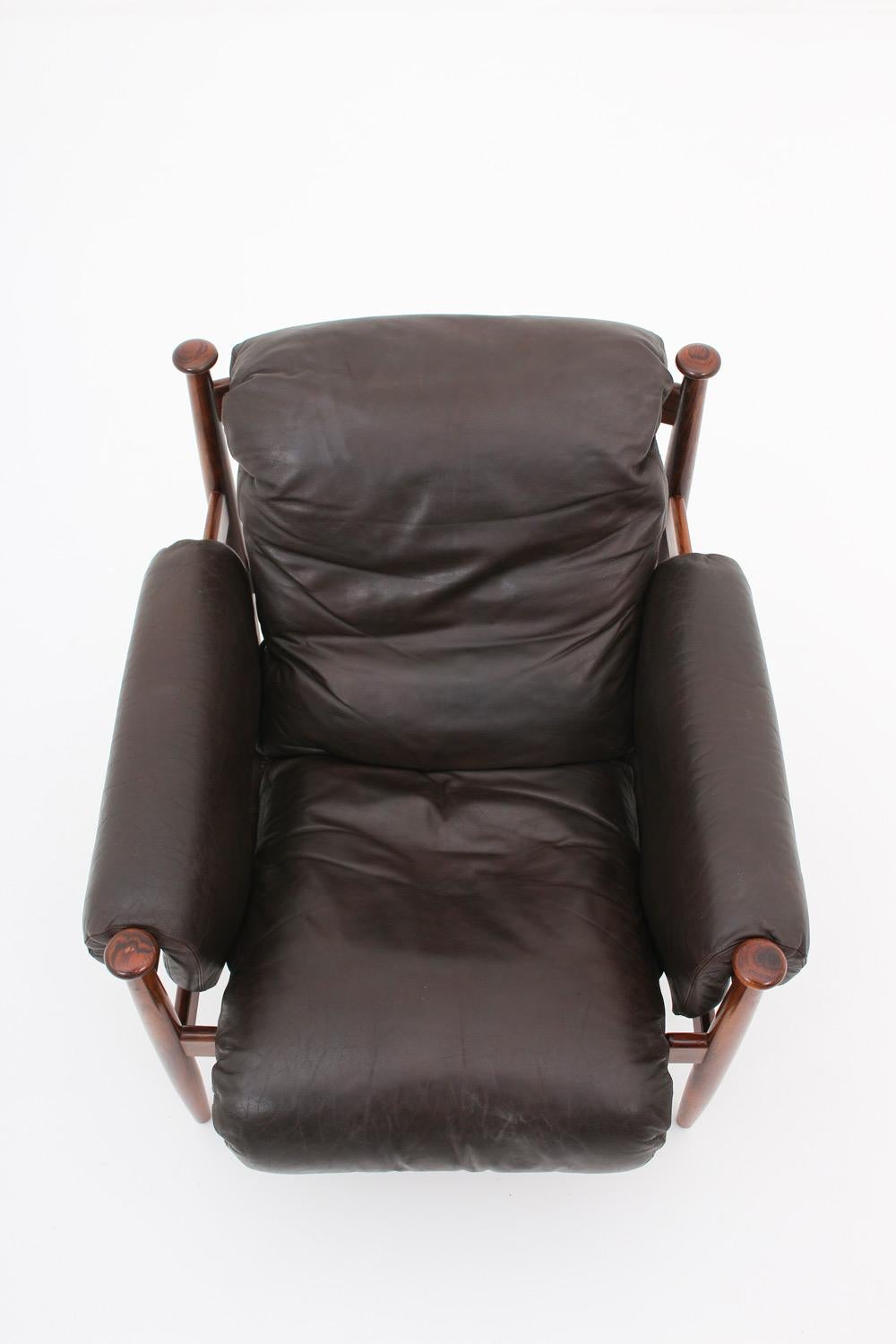 Scandinavian Leather and Rosewood Lounge Chair 