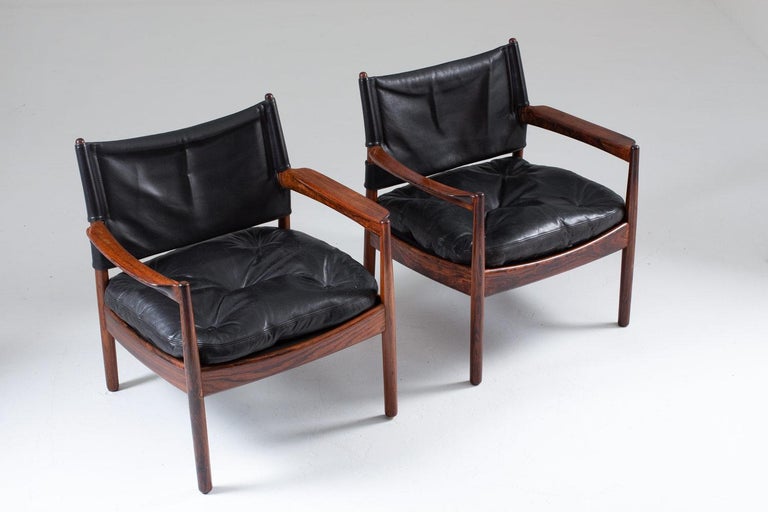 Mid-Century Modern Scandinavian Leather and Rosewood Lounge Chairs by Gunnar Myrstrand, Sweden For Sale
