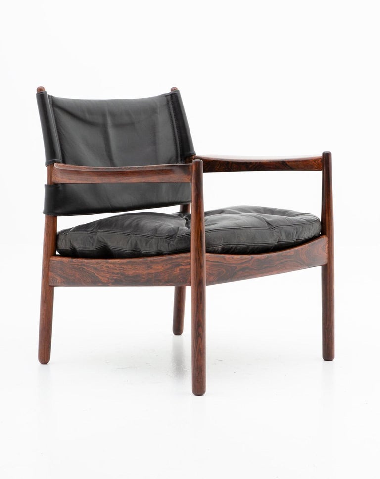 Scandinavian Leather and Rosewood Lounge Chairs by Gunnar Myrstrand, Sweden In Good Condition For Sale In Karlstad, SE