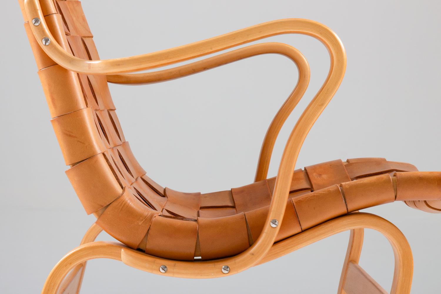 Scandinavian Leather Easy Chair 
