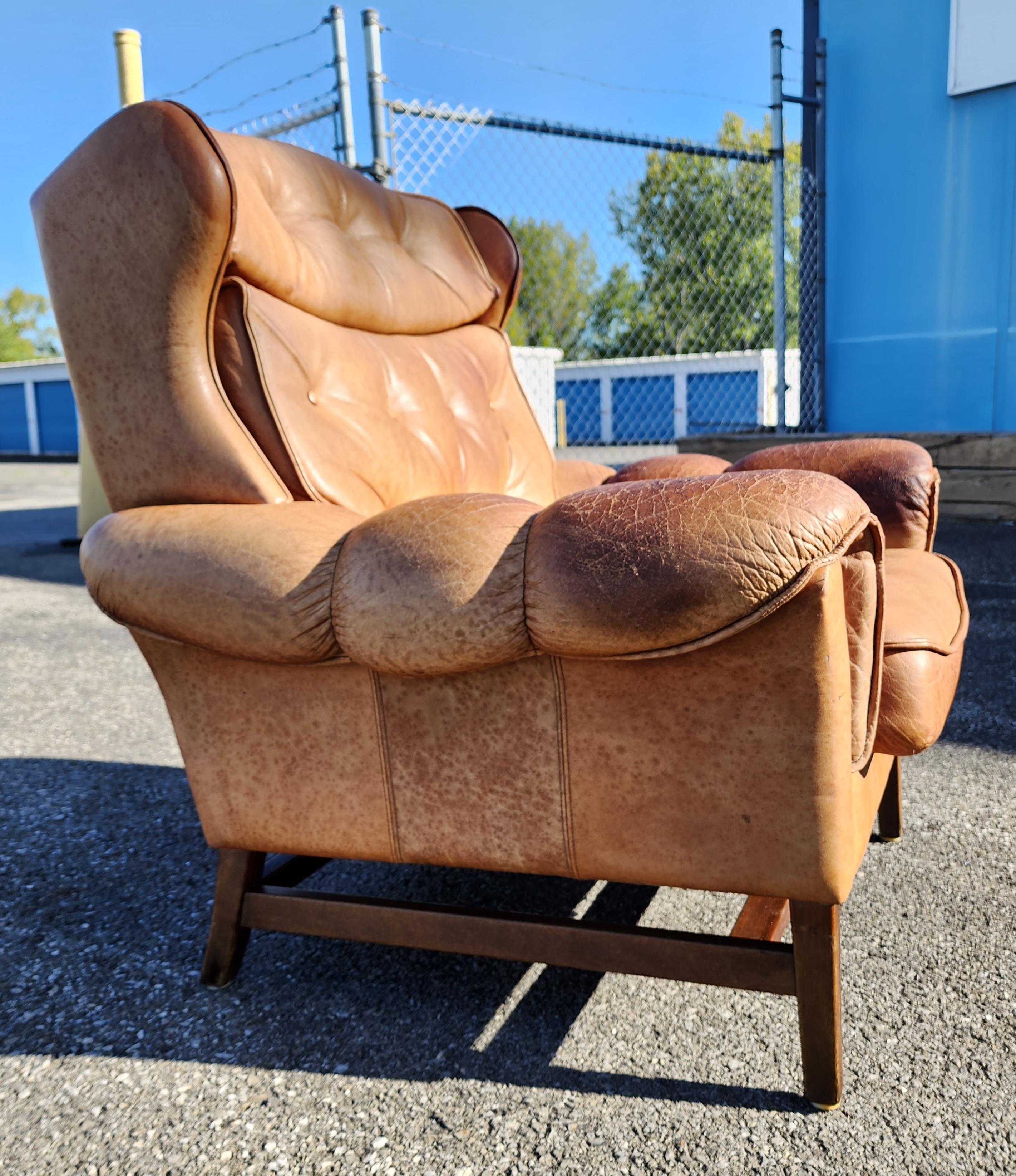 Scandinavian Leather Lounge Chair Mid Cetury 2
