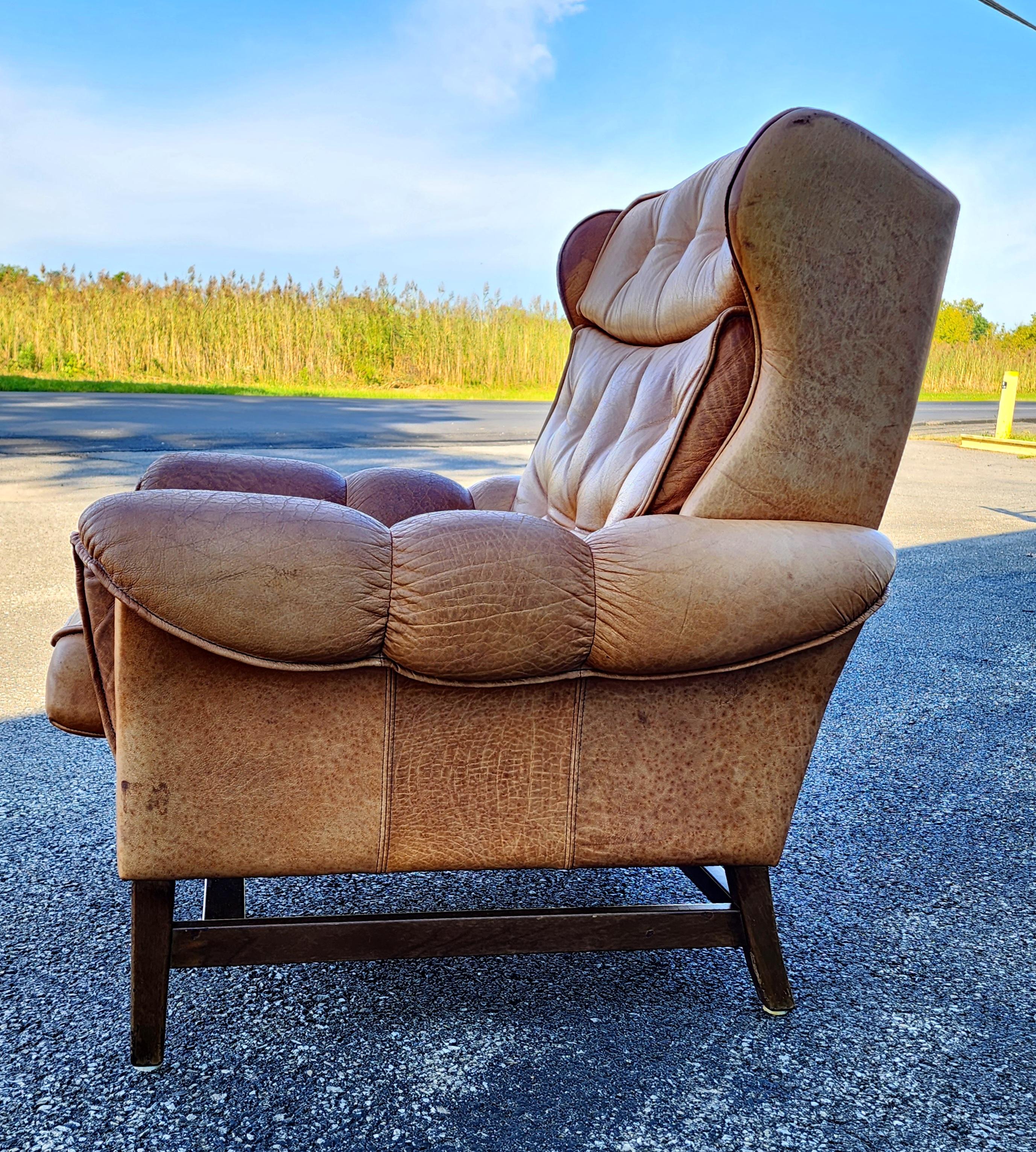 Scandinavian Leather Lounge Chair Mid Cetury In Good Condition In Hudson, NY