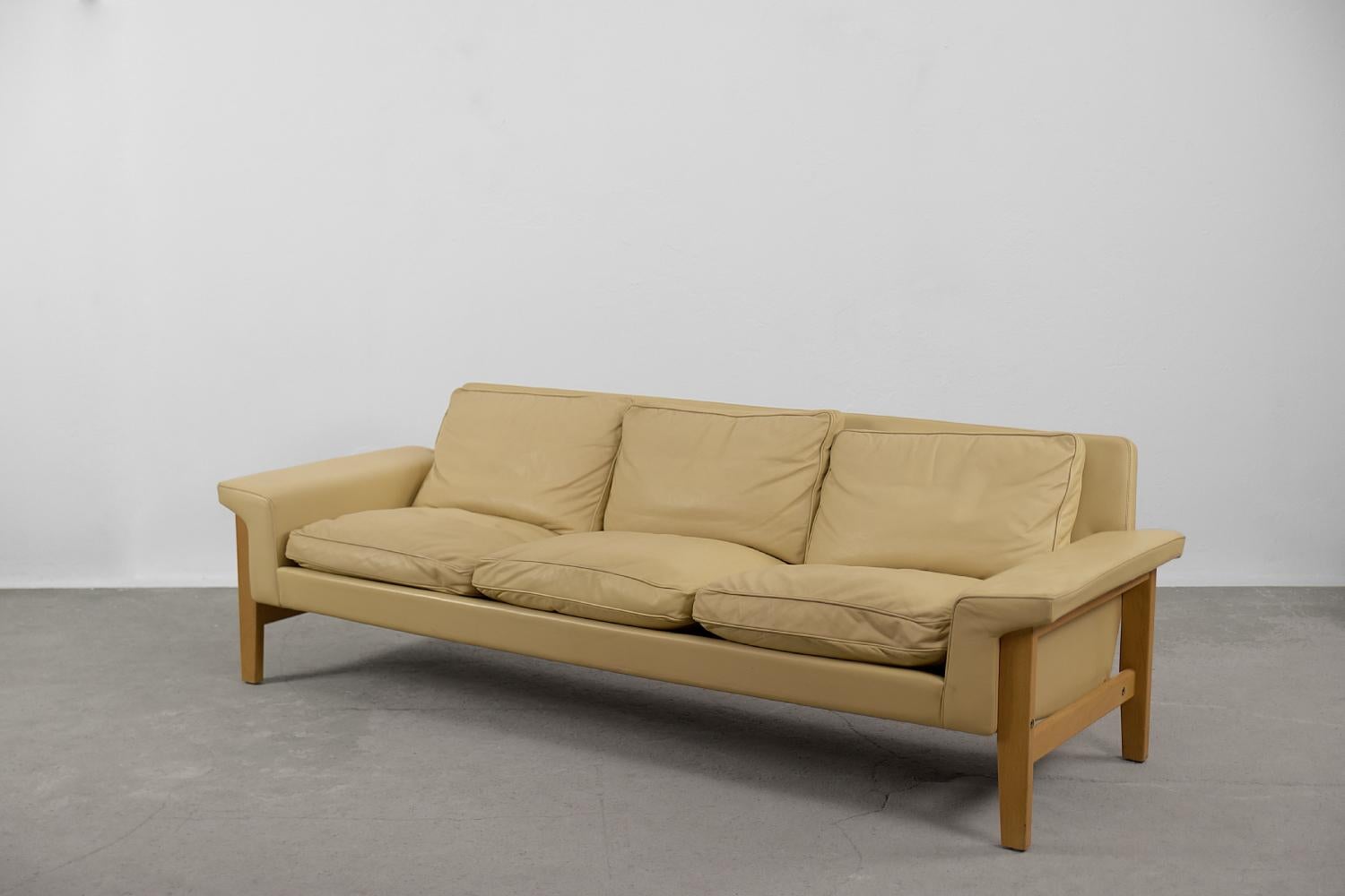 Scandinavian Modern Scandinavian Leather Sofa by Lennart Bender for Ulferts Tibro, 1960s