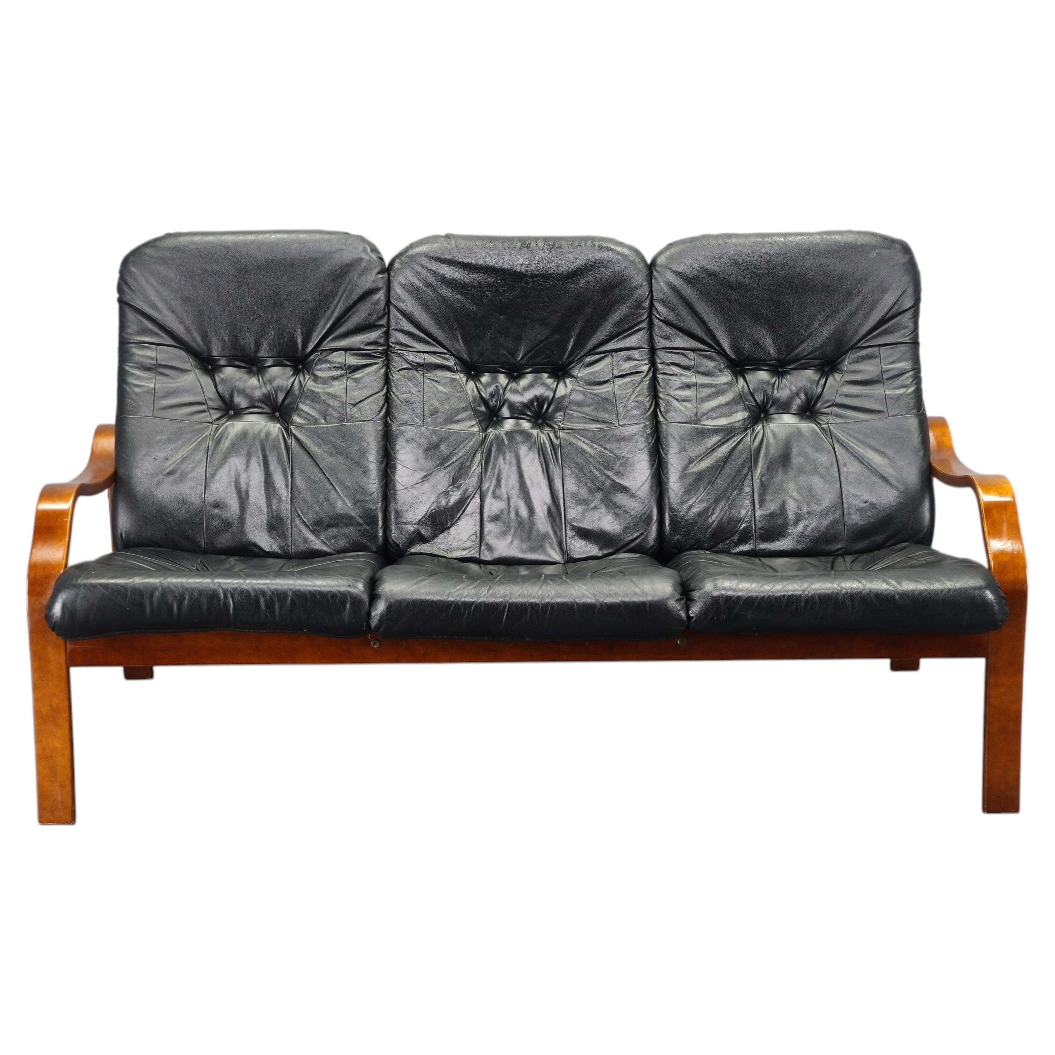 Divano scandinavo in pelle nello stile di Alvar Aalto, anni '70 in vendita