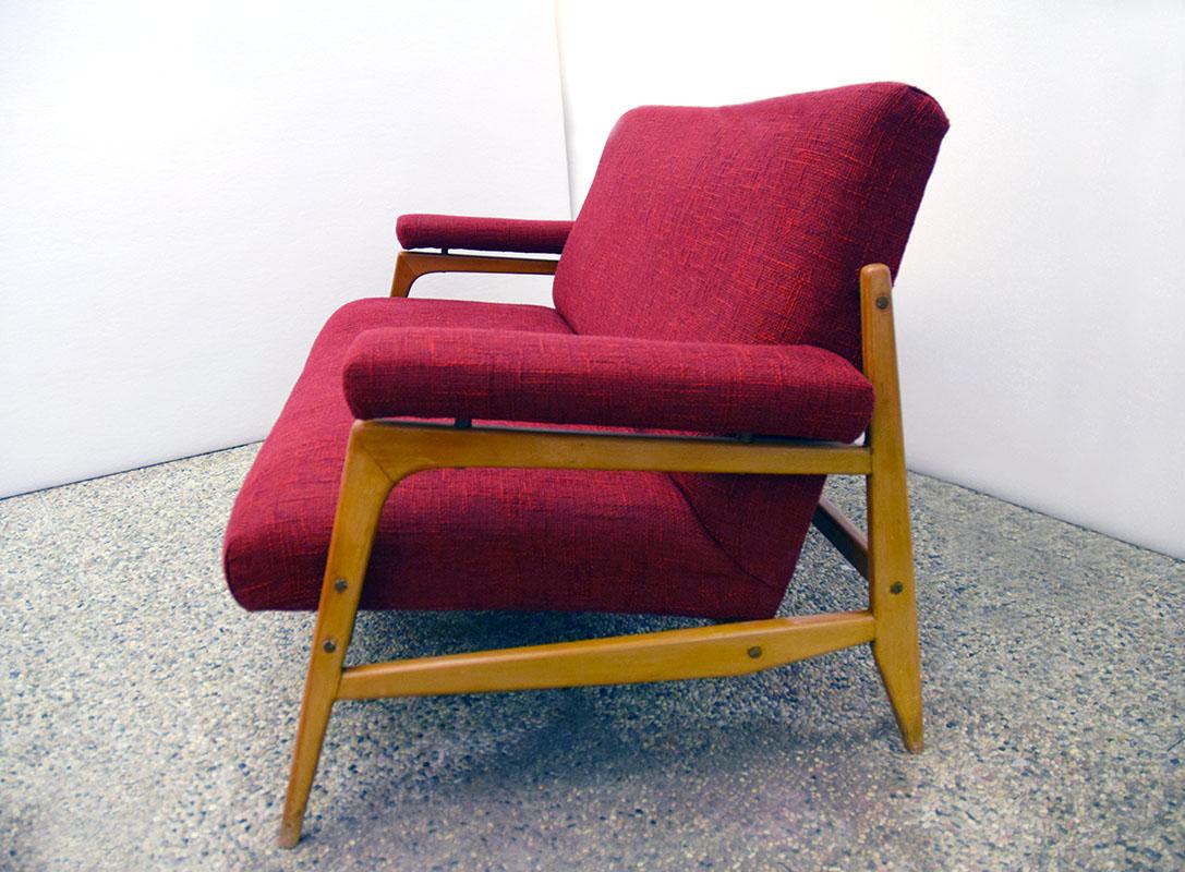 Scandinave Ensemble de salon scandinave avec deux fauteuils et un canapé, années 1960  en vente